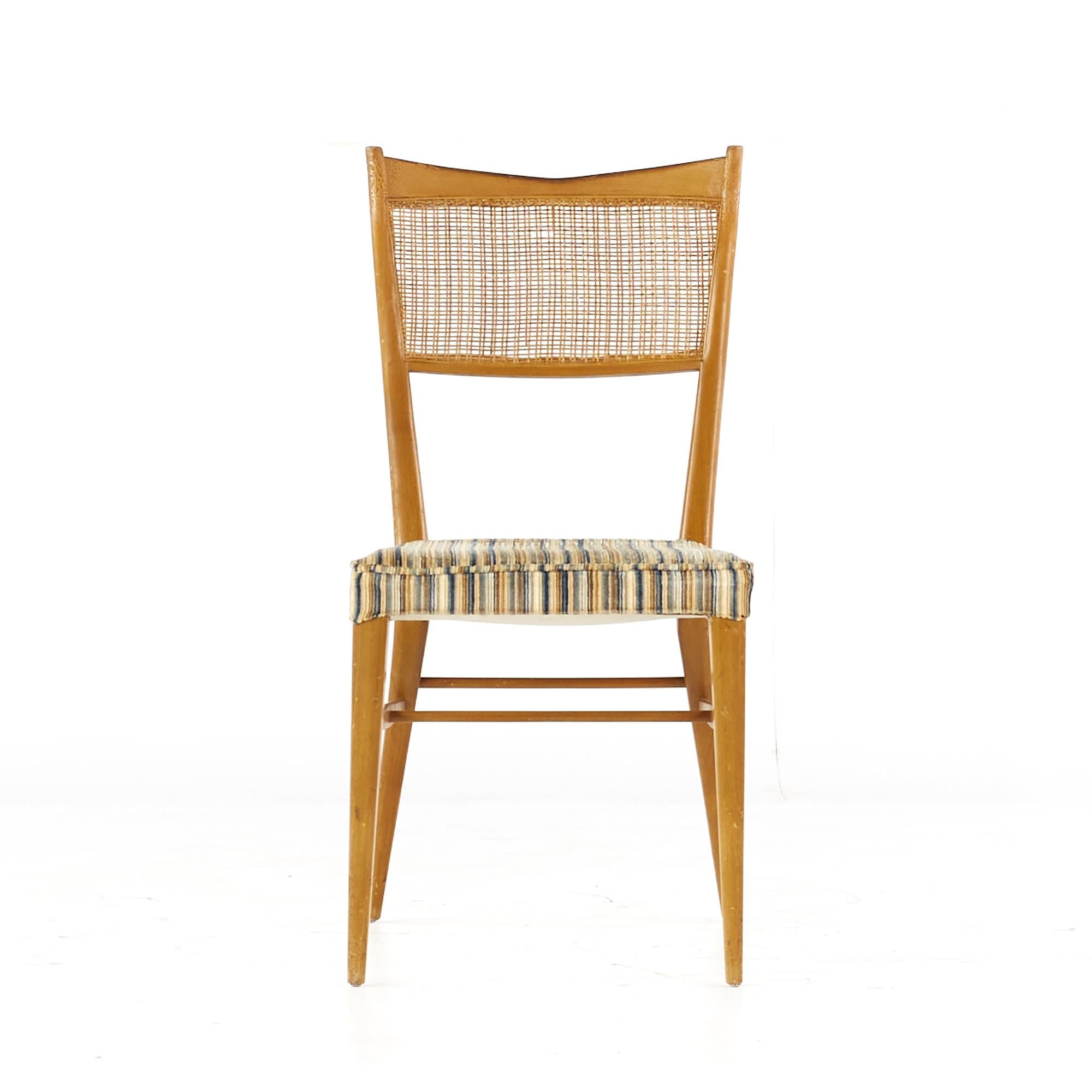 Paul McCobb for Directional Mid Century Walnut and Cane Dining Chairs, Set of 6 (chaises de salle à manger en noyer et en rotin du milieu du siècle dernier) Bon état - En vente à Countryside, IL