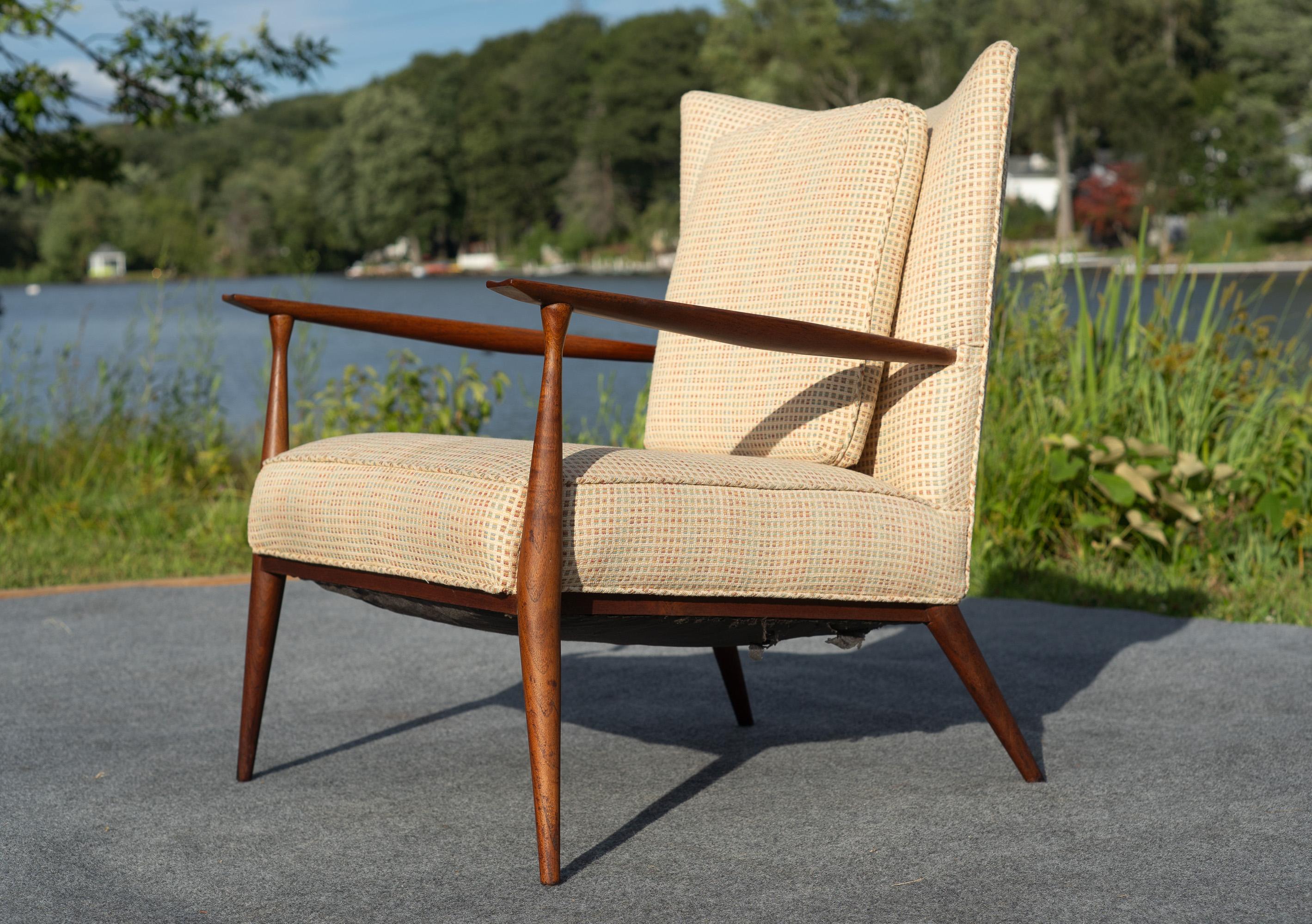 Mid-Century Modern Paul McCobb for Directional Model 1321 Lounge Chair in Walnut & Light Upholstery For Sale