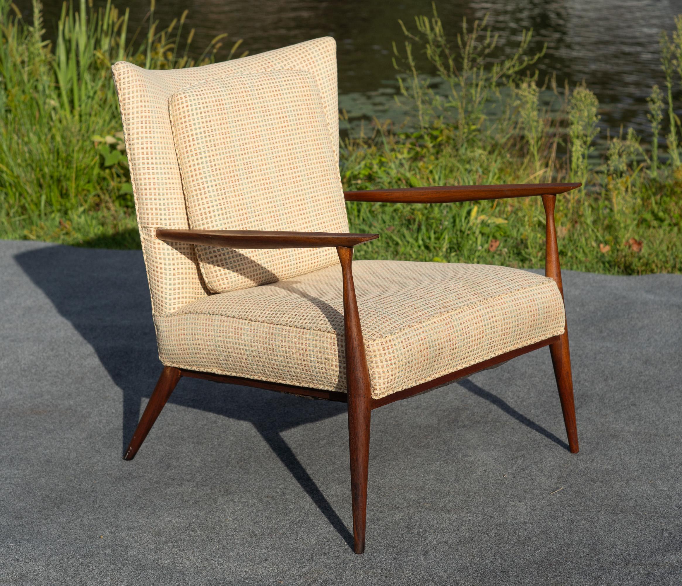 American Paul McCobb for Directional Model 1321 Lounge Chair in Walnut & Light Upholstery For Sale