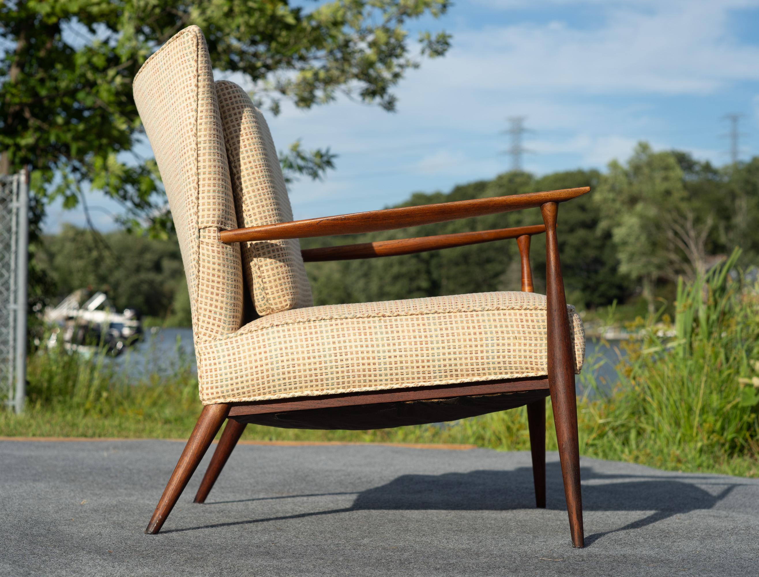 Paul McCobb for Directional Model 1321 Lounge Chair in Walnut & Light Upholstery For Sale 2