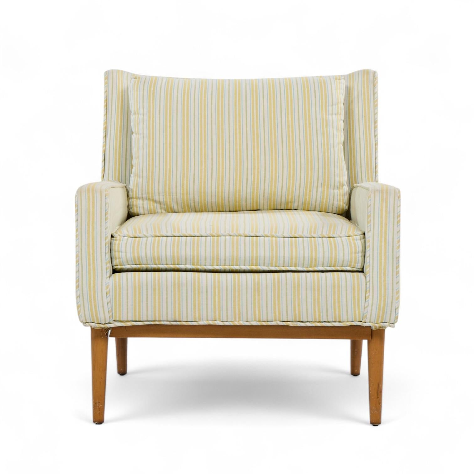 Paul McCobb para Directional Modelo 302 Sillas de salón de nogal de mediados de siglo - Pareja en Bueno estado para la venta en Franklin Park, IL