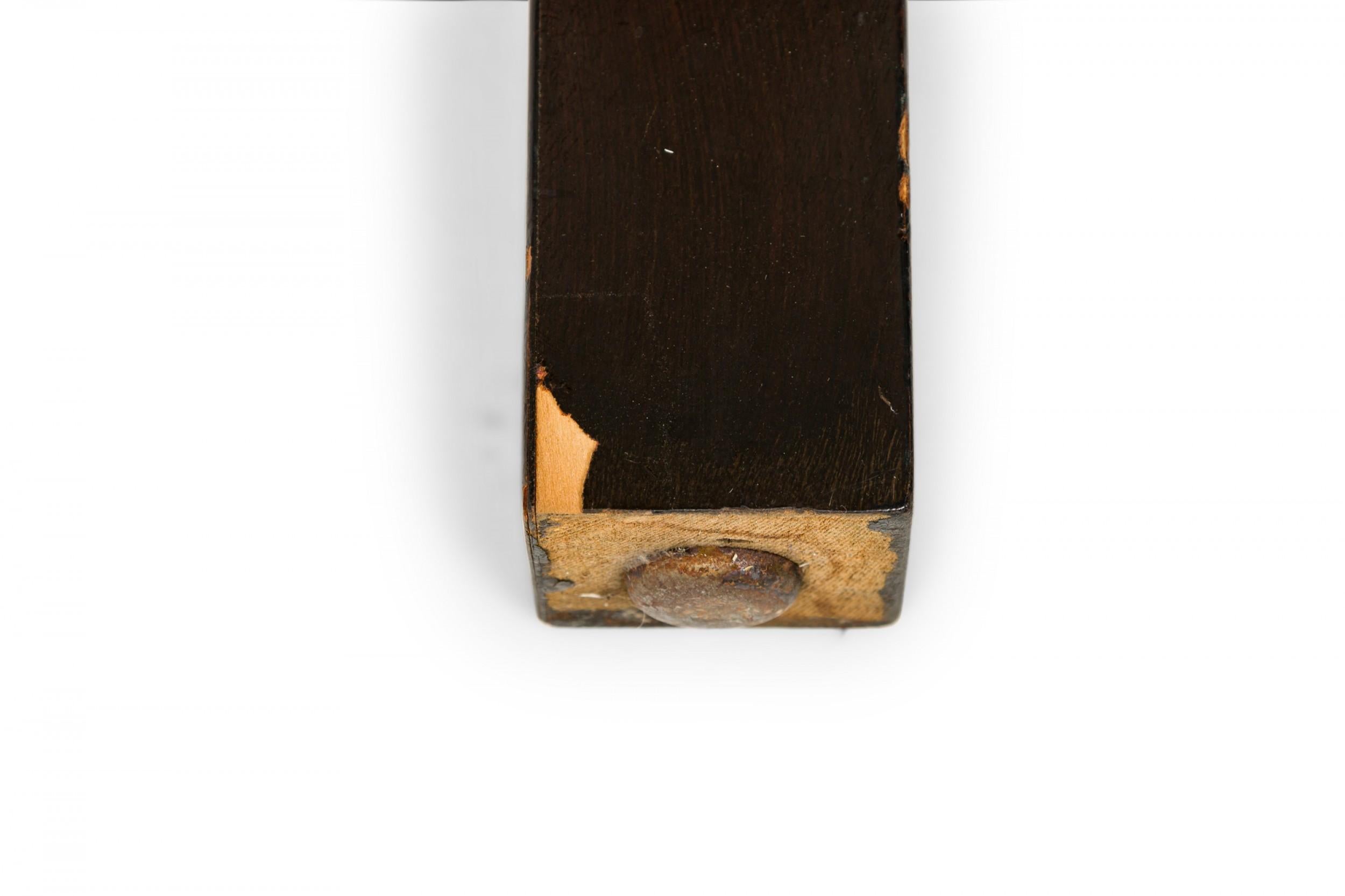 Dunkel lackierter Holz-Beistelltisch, Paul McCobb für Dunbar Parsons-Stil im Angebot 6