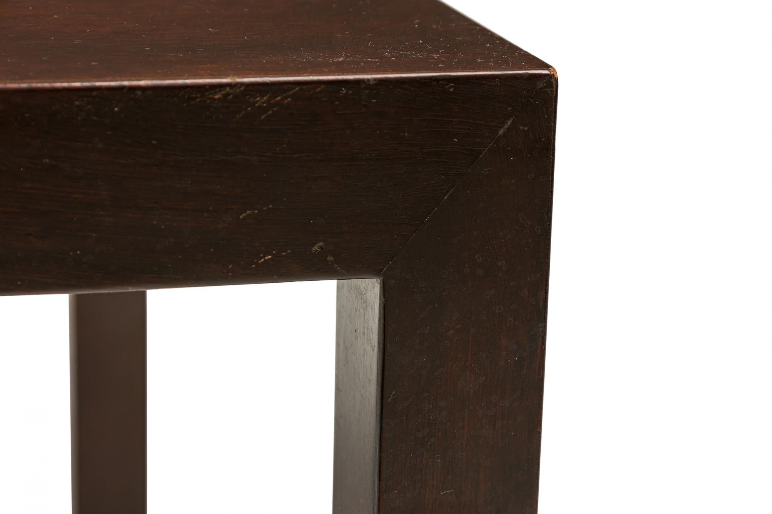 Paul McCobb for Dunbar Parsons-Style Dark Finished Wooden End / Side Table For Sale 1