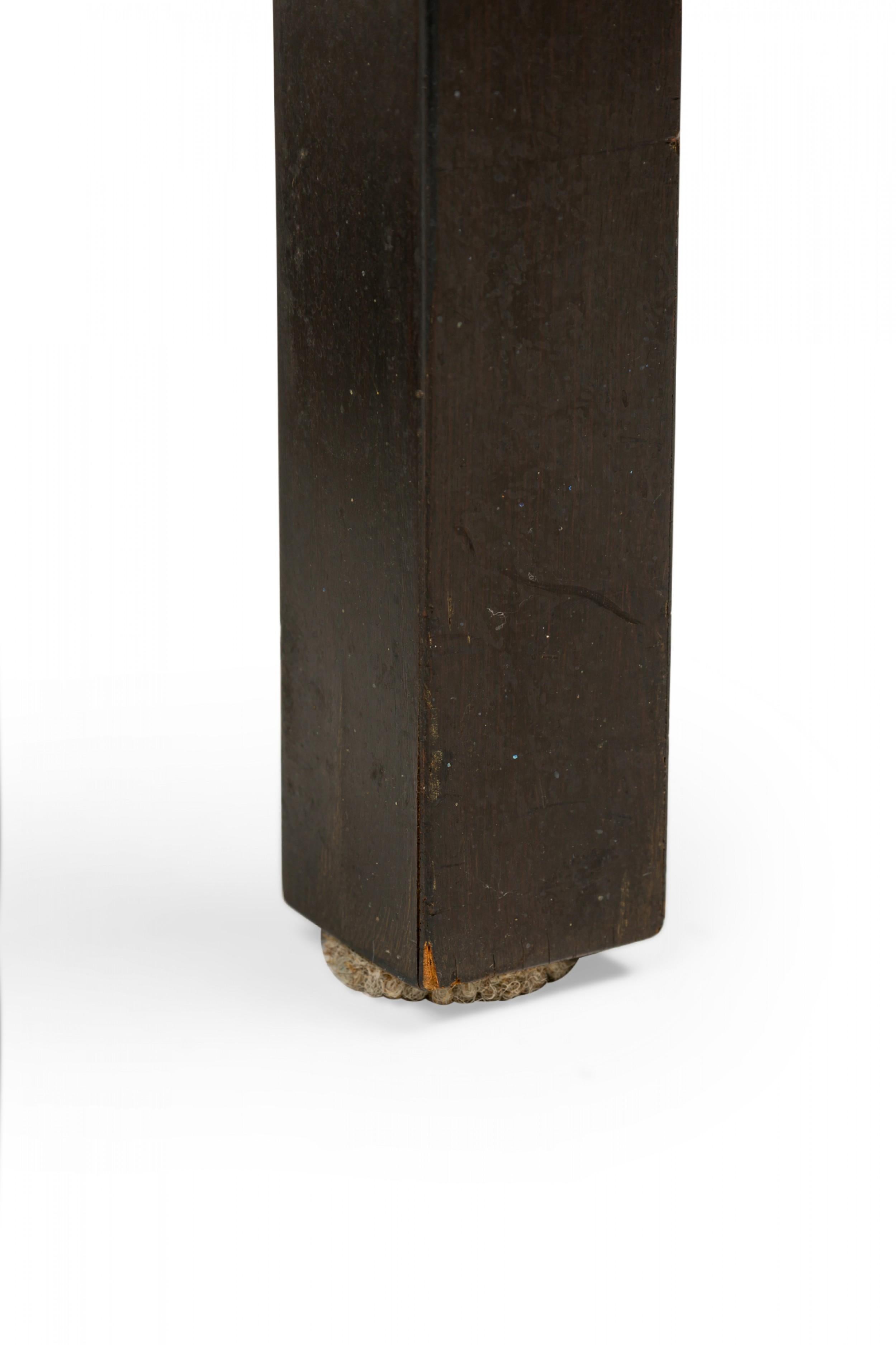 Dunkel lackierter Holz-Beistelltisch, Paul McCobb für Dunbar Parsons-Stil im Angebot 2