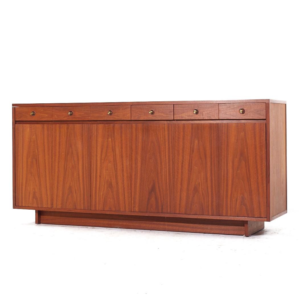 Mid-Century Modern Paul McCobb for H Sacks & Sons Mid Century 14 Drawer Walnut Dresser For Sale