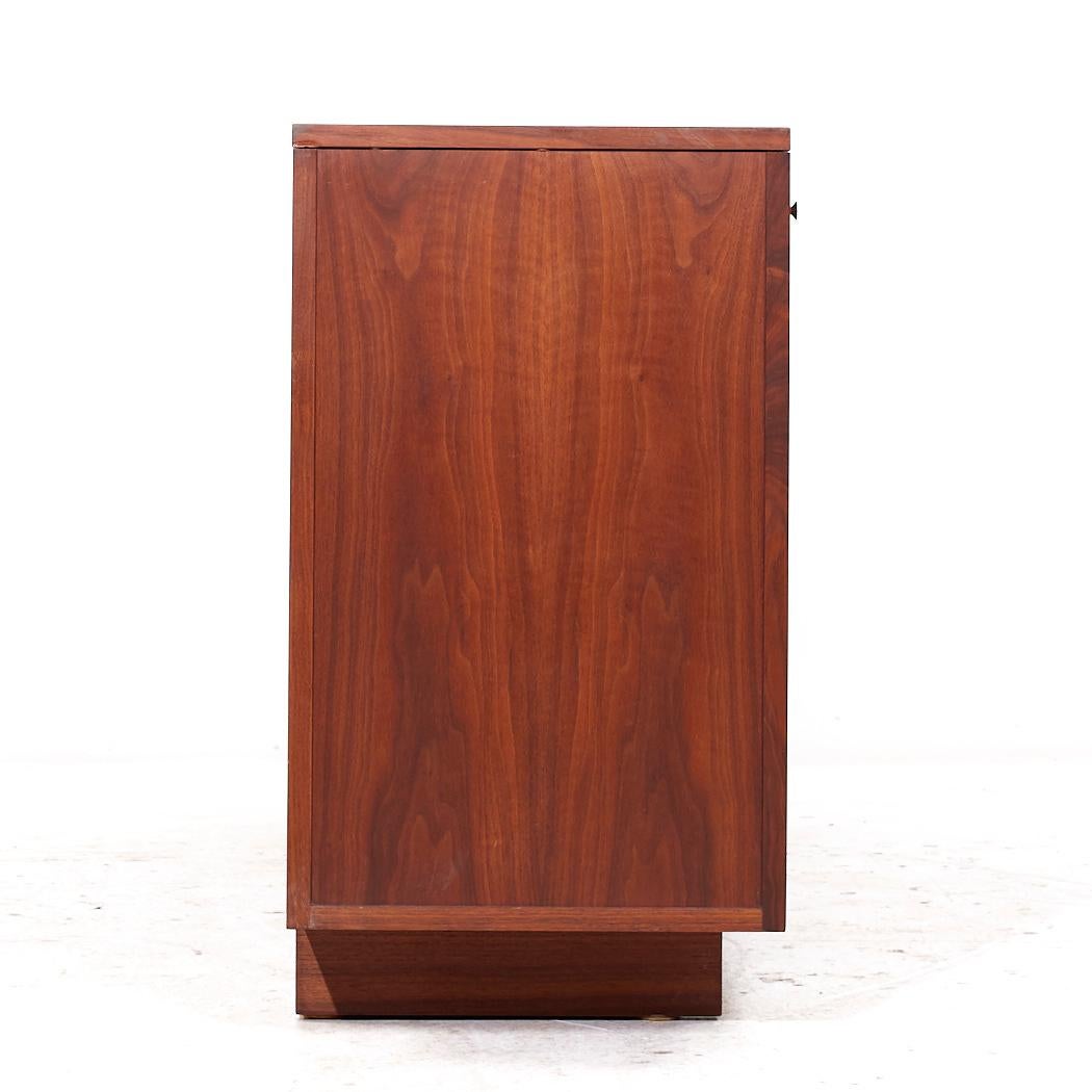 American Paul McCobb for H Sacks & Sons Mid Century 14 Drawer Walnut Dresser For Sale