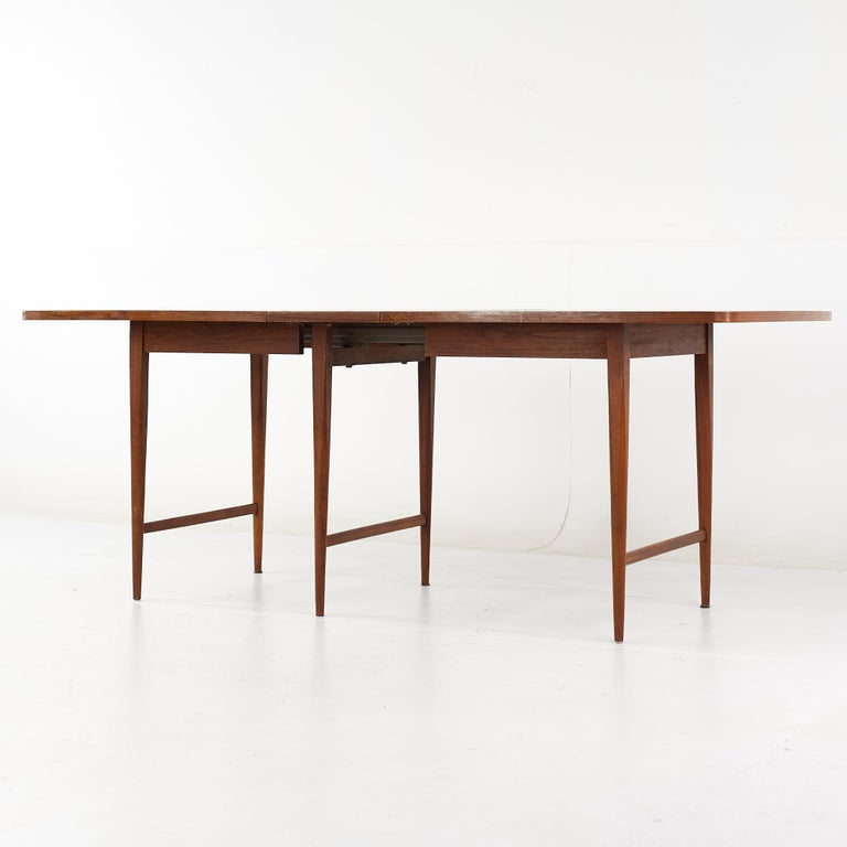Paul McCobb for Lane Delineator Mid Century Rosewood Dining Table with 3 Leaves For Sale 3
