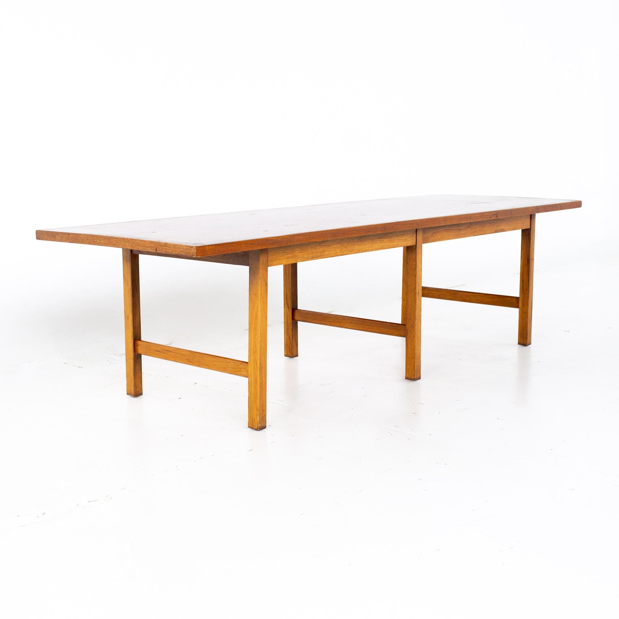 American Paul McCobb for Lane Delineator Mid Century Walnut Coffee Table For Sale