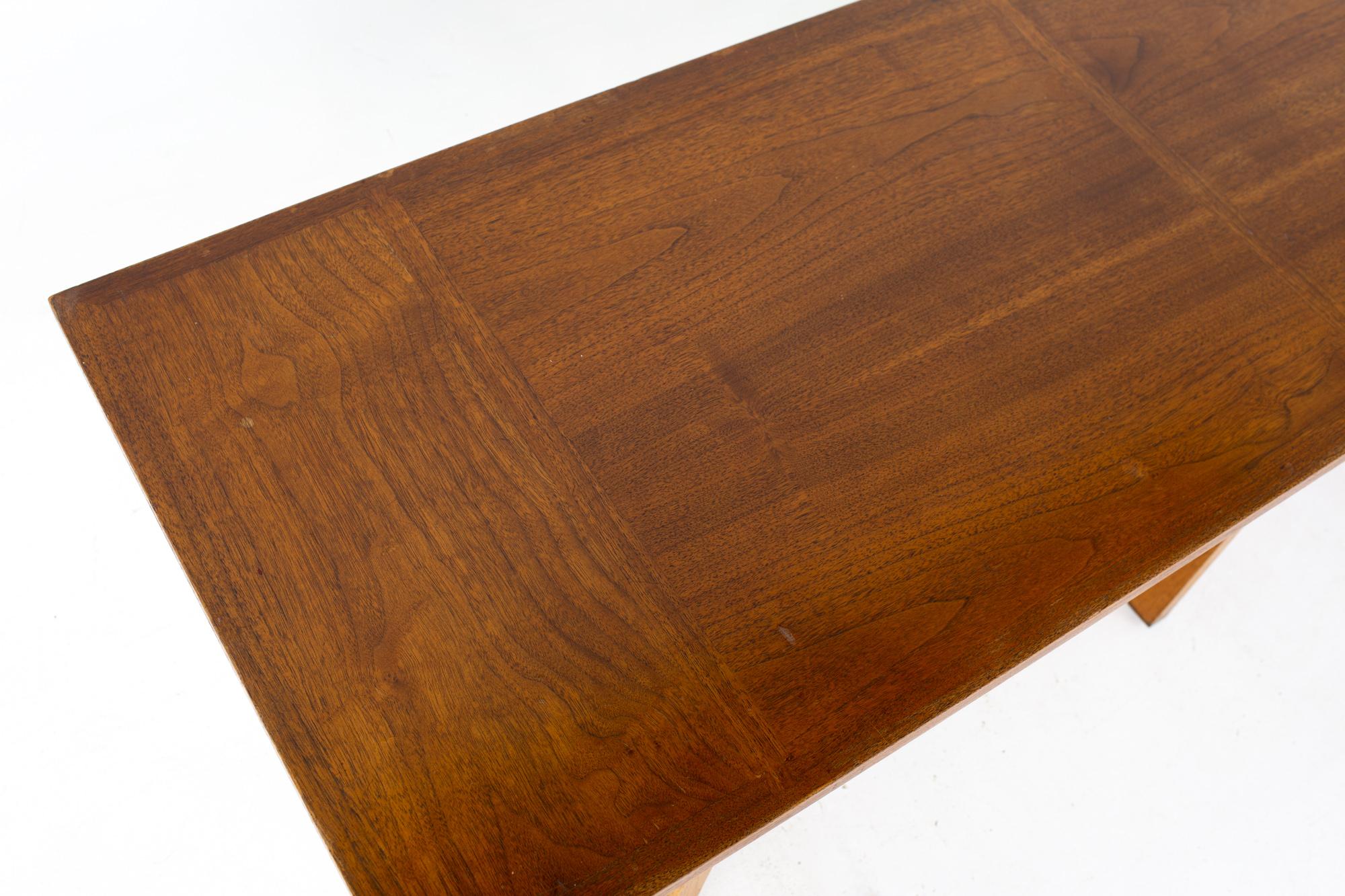 Late 20th Century Paul McCobb for Lane Delineator Mid Century Walnut Coffee Table For Sale