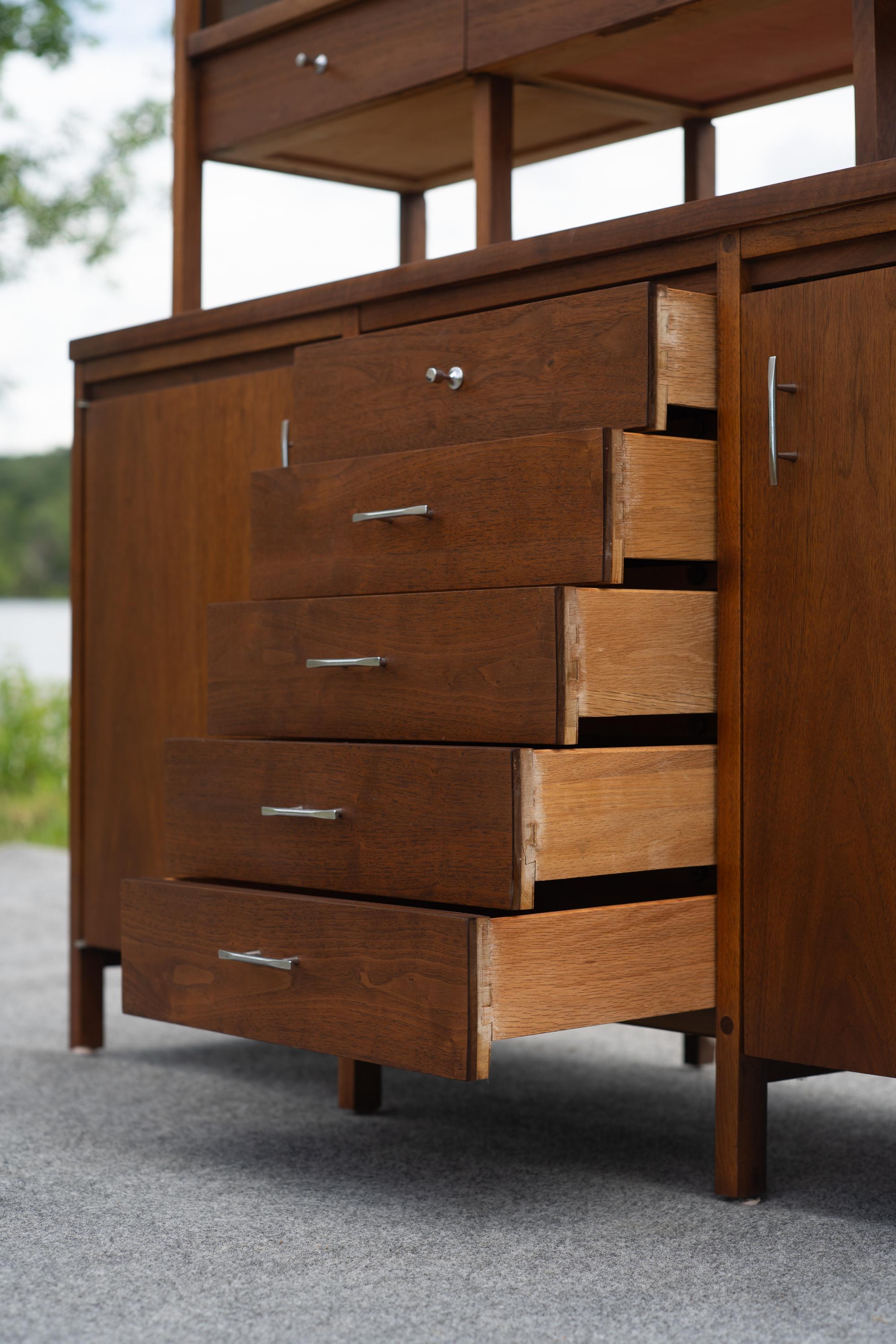 Paul McCobb for Lane Delineator Walnut & Rosewood Cabinet & Bookshelf 271-62/63 For Sale 5