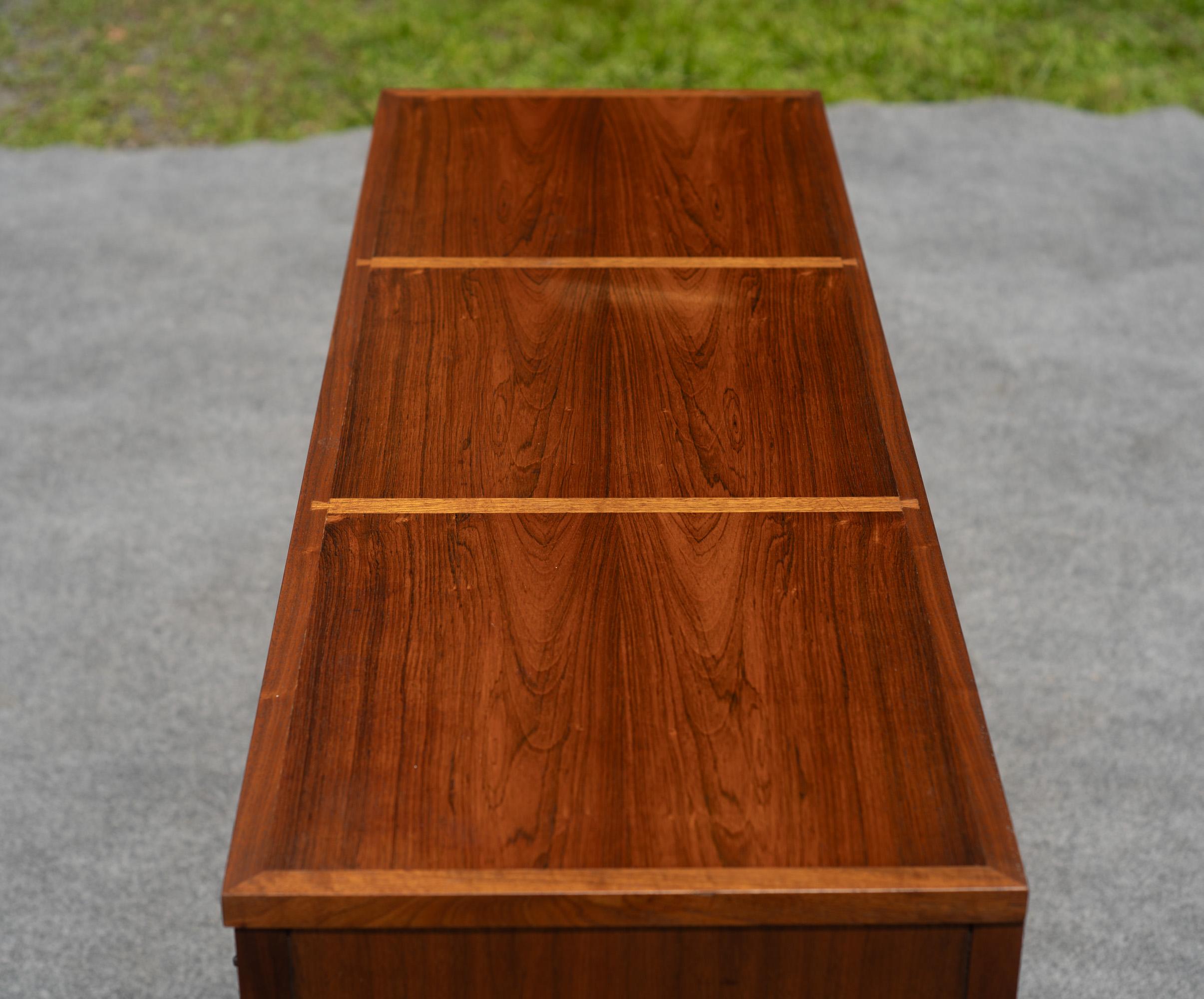 Paul McCobb for Lane Delineator Walnut & Rosewood Cabinet & Bookshelf 271-62/63 For Sale 6