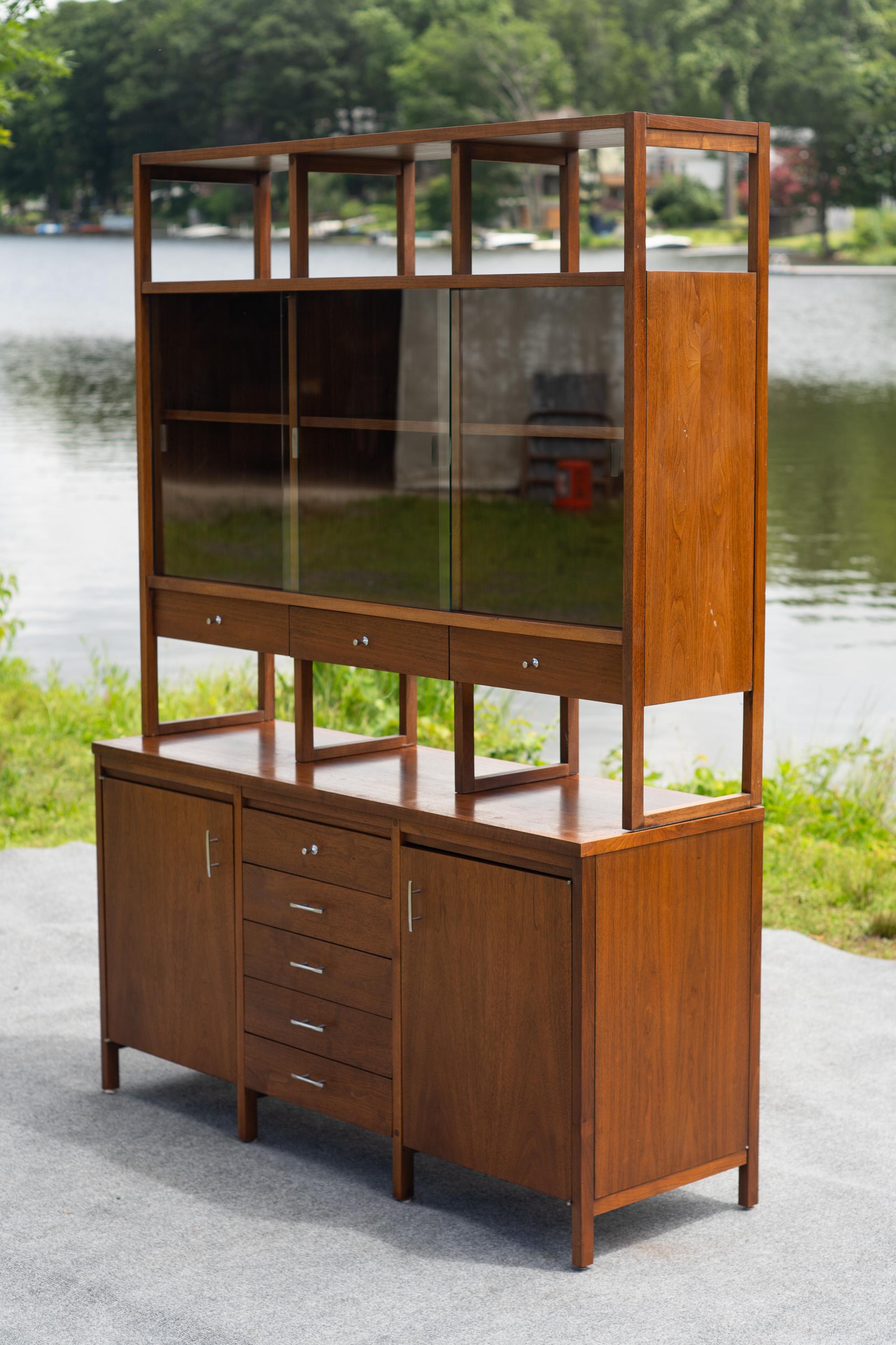 Mid-20th Century Paul McCobb for Lane Delineator Walnut & Rosewood Cabinet & Bookshelf 271-62/63 For Sale