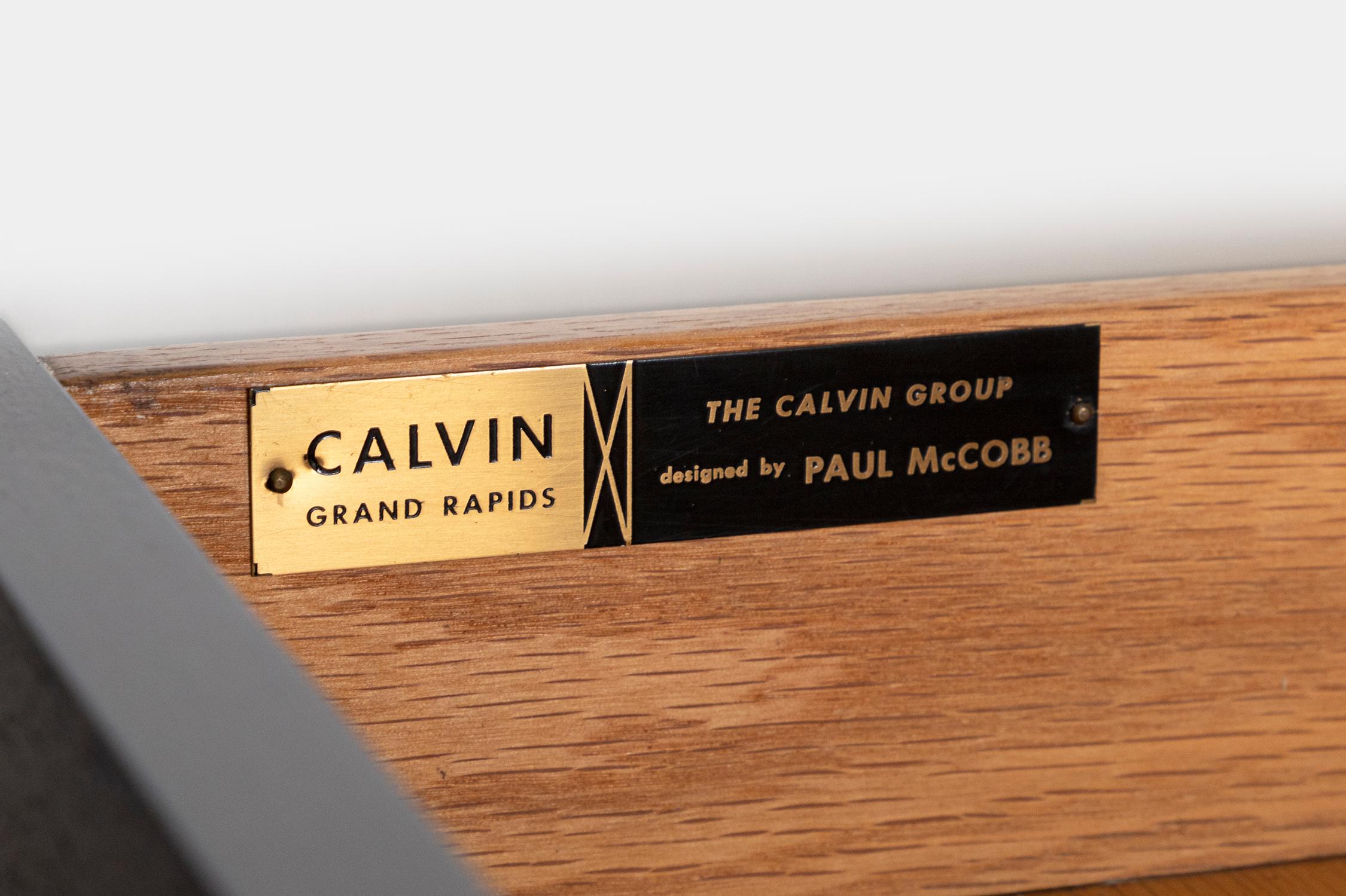 Mid-Century Modern Paul McCobb for Calvin Credenza For Sale 9