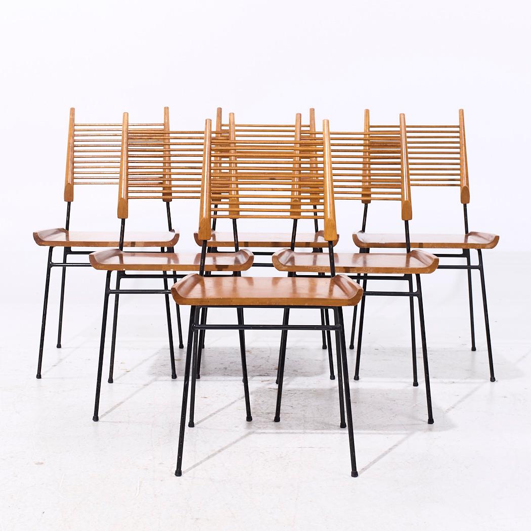 Paul McCobb per Planner Group Sedie da pranzo a pala in acero e ferro del Medioevo - Set di 6

Ogni sedia misura: 18,5 pollici di larghezza x 18,5 di profondità x 33,75 di altezza, con un'altezza della seduta/spazio libero di 17,5 pollici.

Tutti i