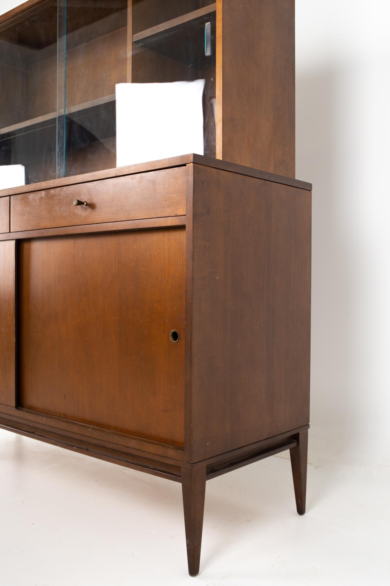 Mid-Century Modern Paul McCobb for Planner Group MCM Solid Wood Sideboard Credenza Buffet and Hutch