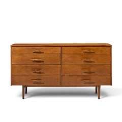 Paul McCobb for Planner Group Mid Century 8 Drawer Dresser