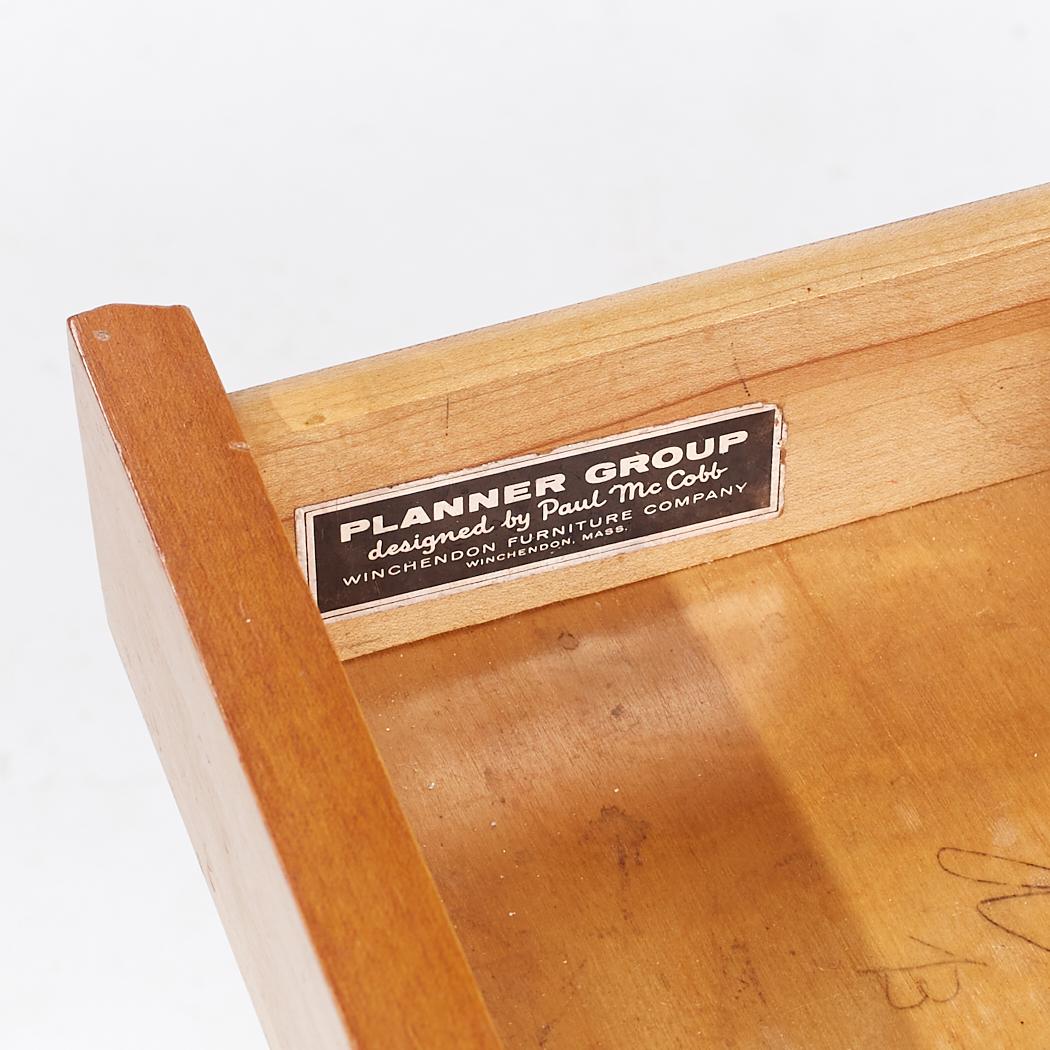 Paire de tables de nuit en érable du milieu du siècle dernier de Paul McCobb pour Planner Group en vente 7