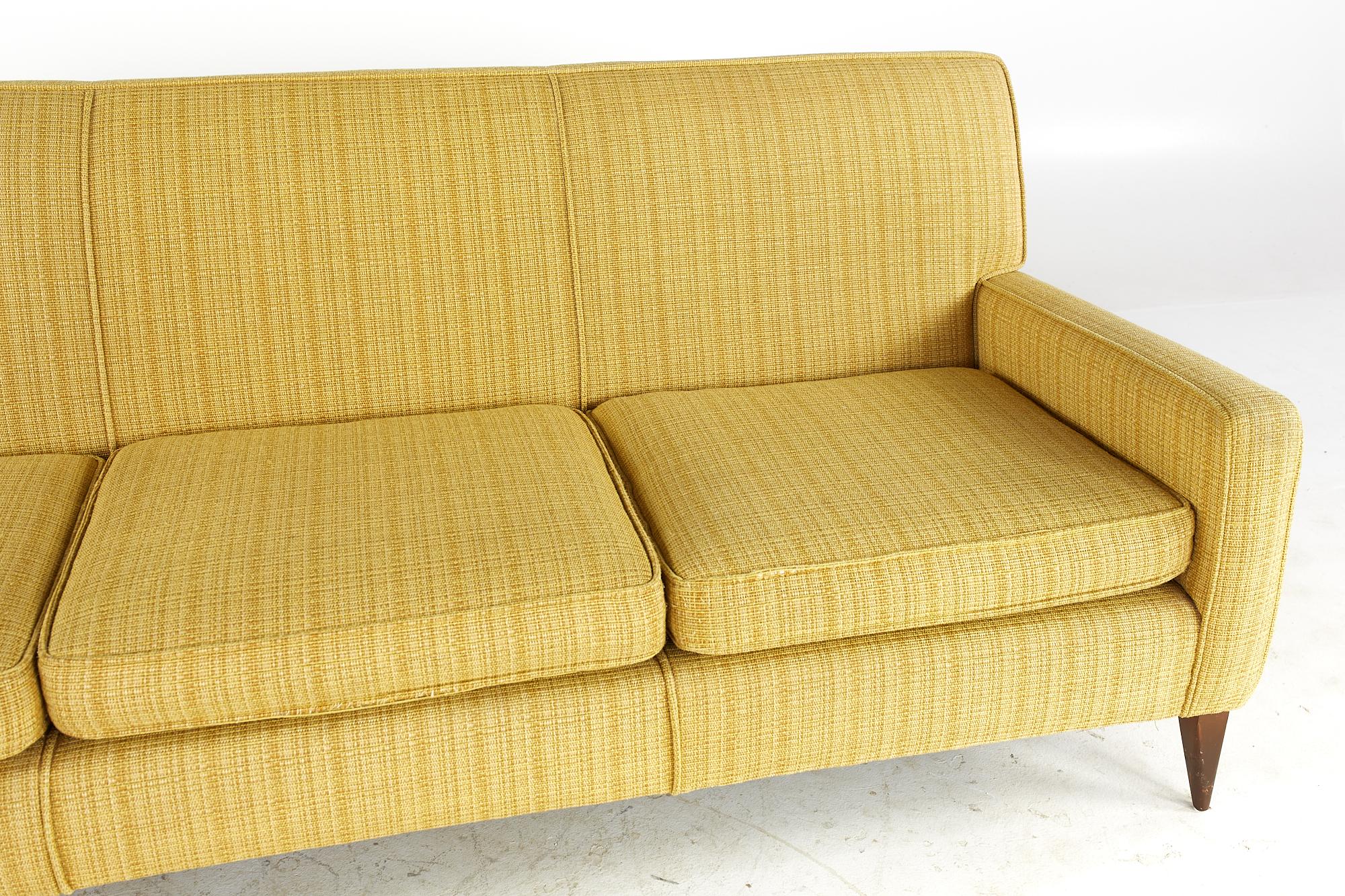 Paul McCobb for Planner Group Midcentury Sofa For Sale 2