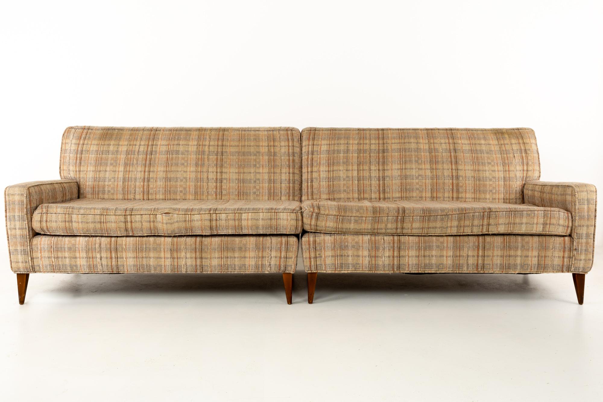 Paul McCobb for Planner Group Mid Century 2-piece 4-seat sectional sofa

Each piece is 51 wide x 32 deep x 31 inches high, and a total combined width of 102; the seat height is 17.5 and the arm height is 20.5 inches

All pieces of furniture can be