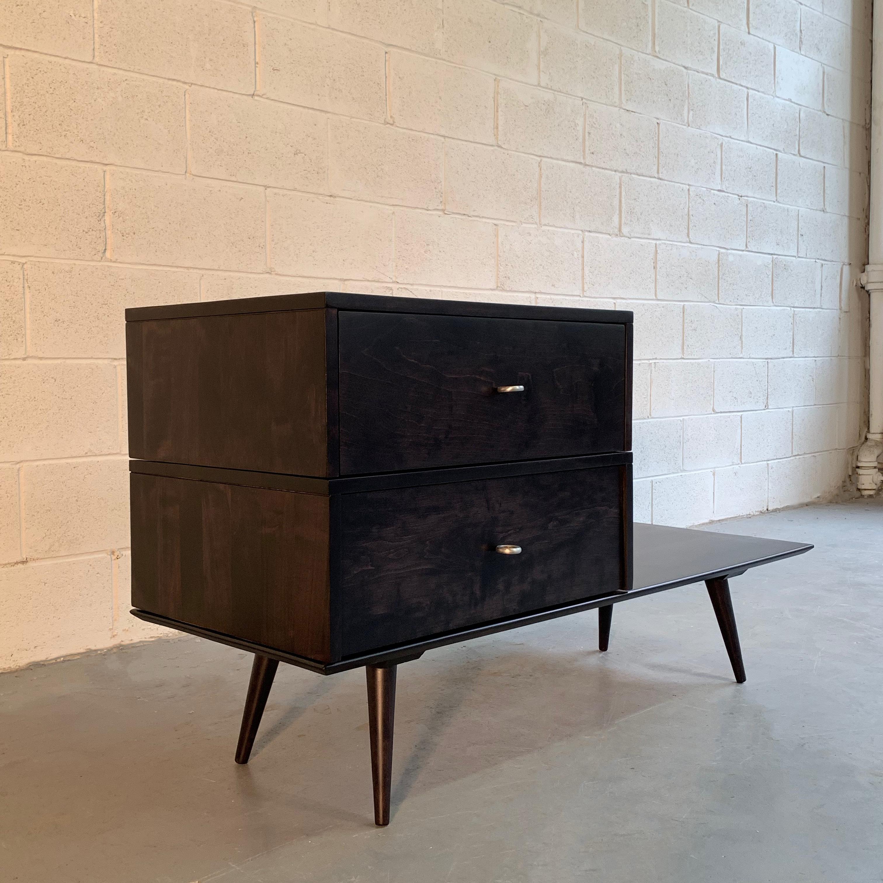 Paul McCobb for Planner Group Winchendon Modular Ebonized Maple Dresser In Good Condition For Sale In Brooklyn, NY