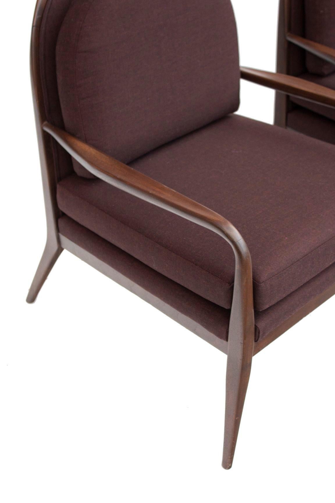 USA, 1950s
Paul McCobb for Widdicomb walnut frame armchairs, newly upholstered in a chocolatey burgundy fine wool blend with all new foam. Elegant design by Paul McCobb. Both the seat cushion and the back cushion are loose cushions (not fixed)- so