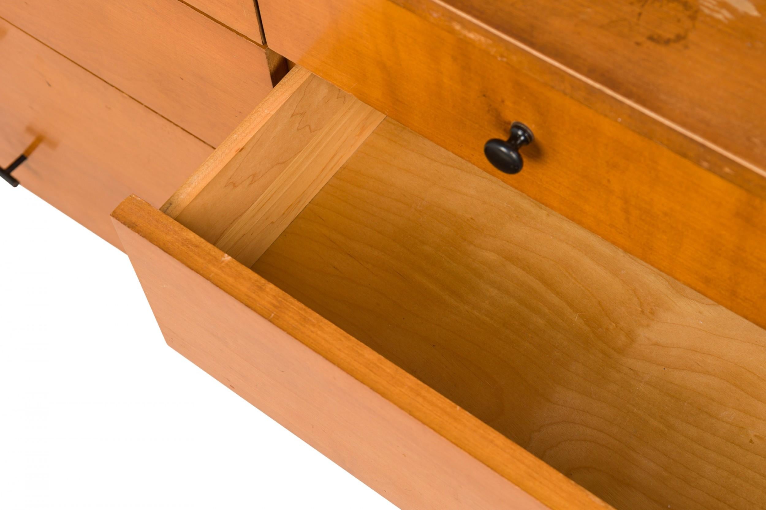 Ottone Paul McCobb per Winchendon Furniture Company Server a 20 cassetti (Planner Group) in vendita