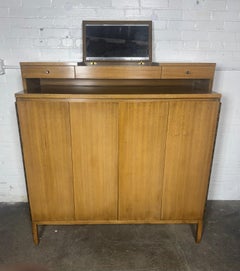 Paul McCobb Gentleman's Tall Chest Irwin Collection for Calvin Furniture, 1956