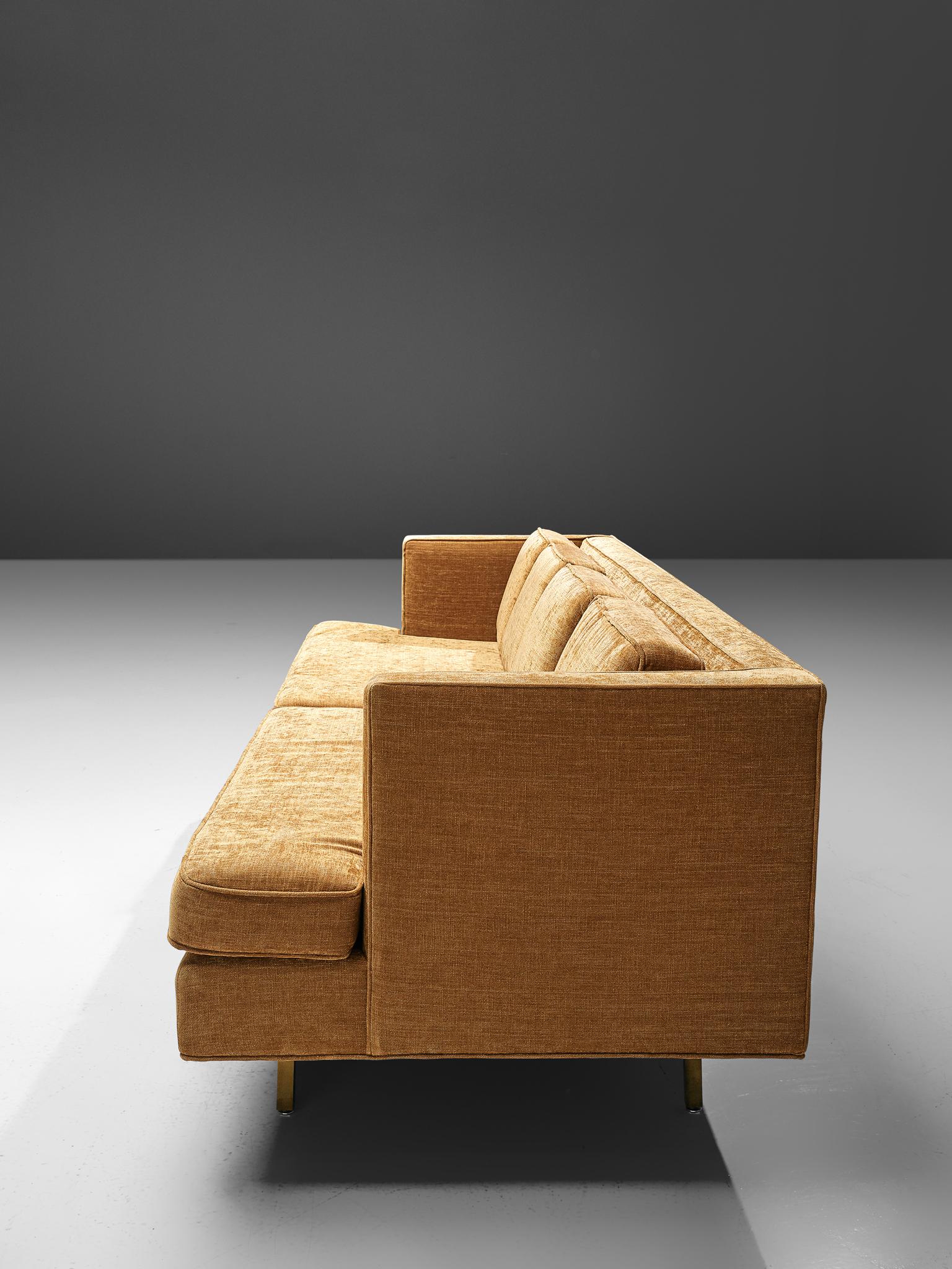 Paul McCobb Grand Sofa with Brass Base In Good Condition In Waalwijk, NL