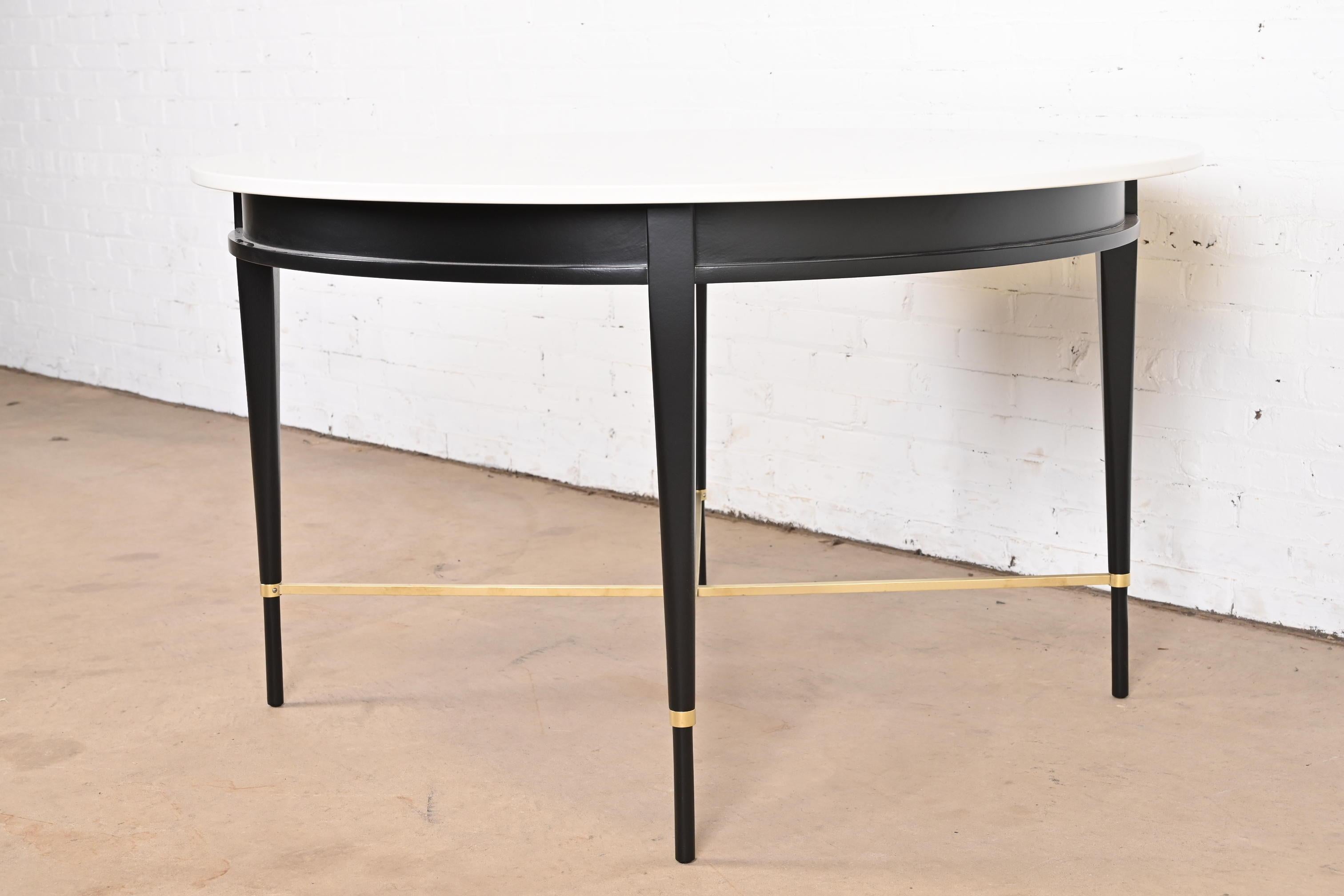 Paul McCobb Irwin Collection Black Lacquer and Brass Dining Table, Refinished In Good Condition For Sale In South Bend, IN