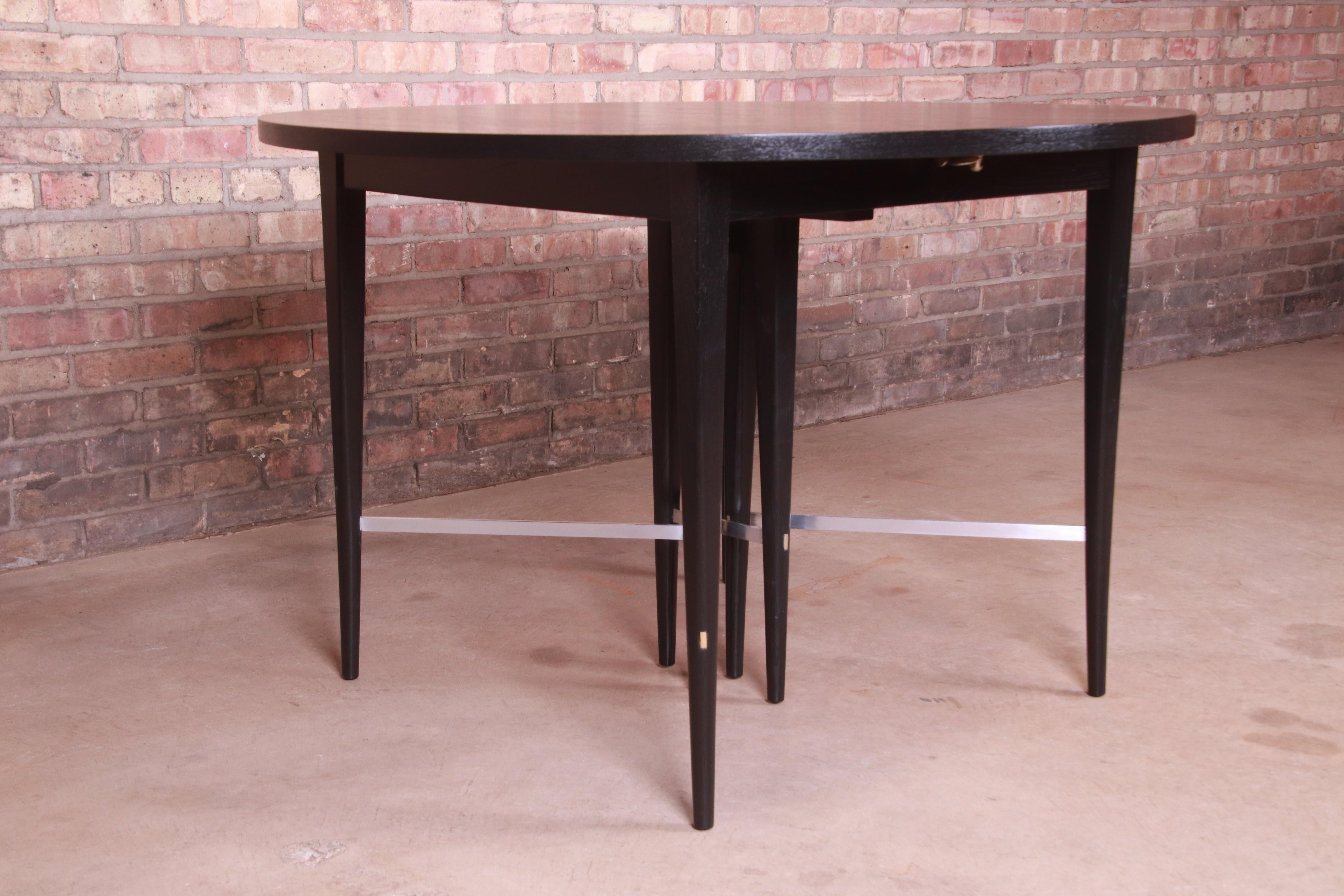 Paul McCobb Irwin Collection Black Lacquered Extension Dining Table, Refinished 4