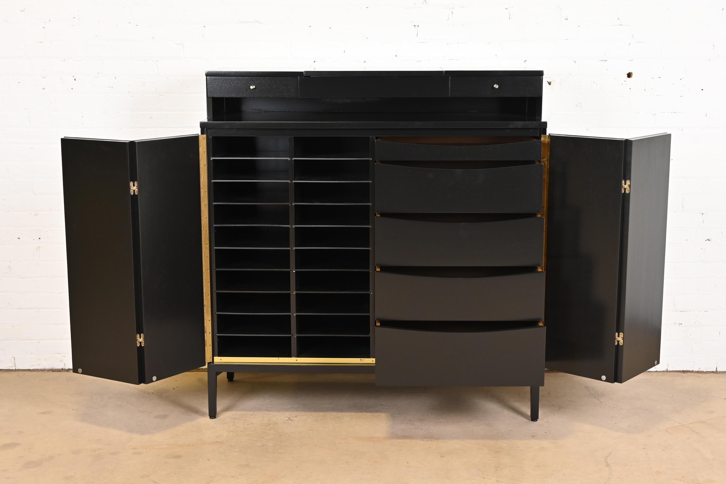 Mid-20th Century Paul McCobb Irwin Collection Black Lacquered Gentleman's Chest, Newly Refinished
