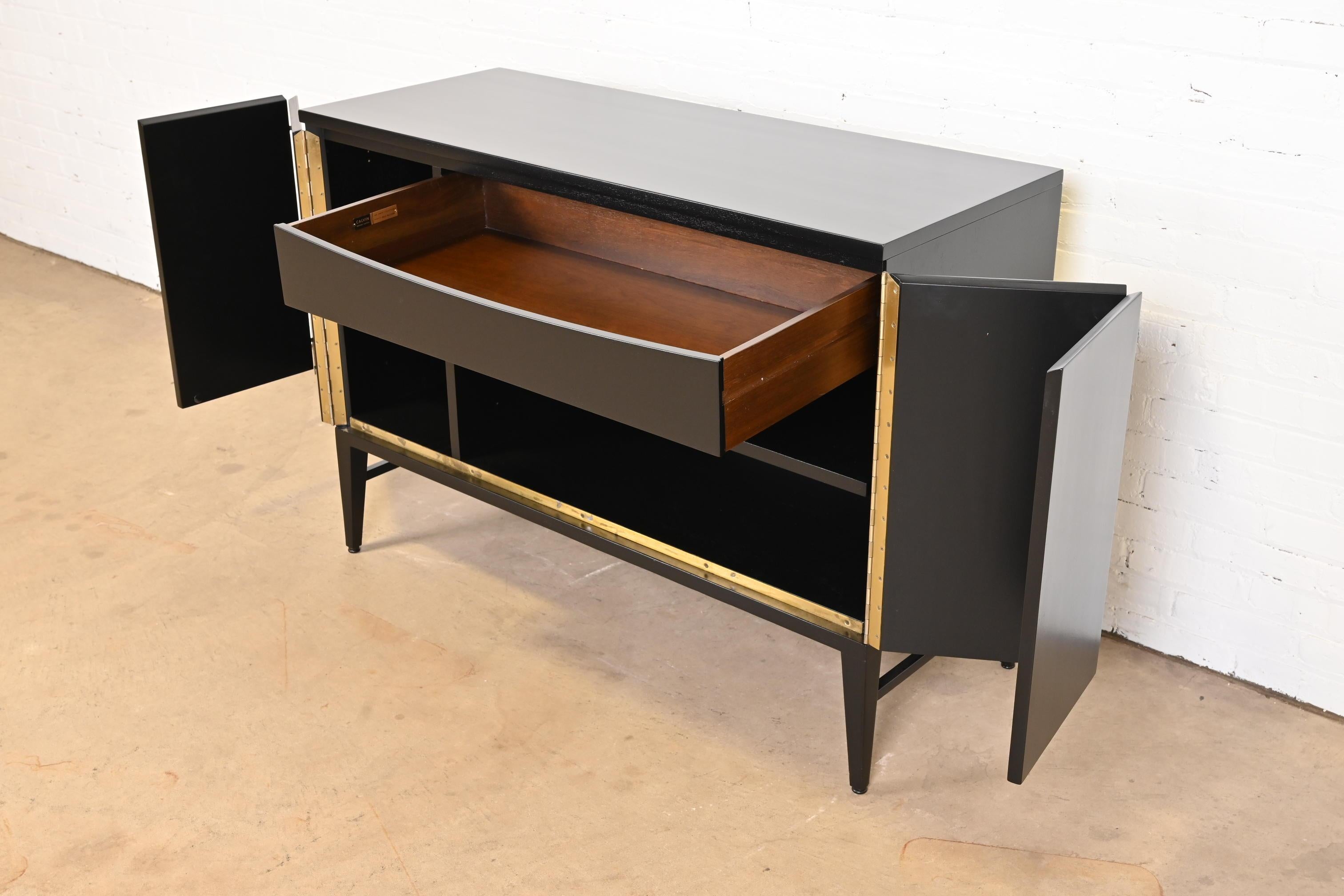Paul McCobb Irwin Collection Black Lacquered Sideboard or Bar Cabinet 3