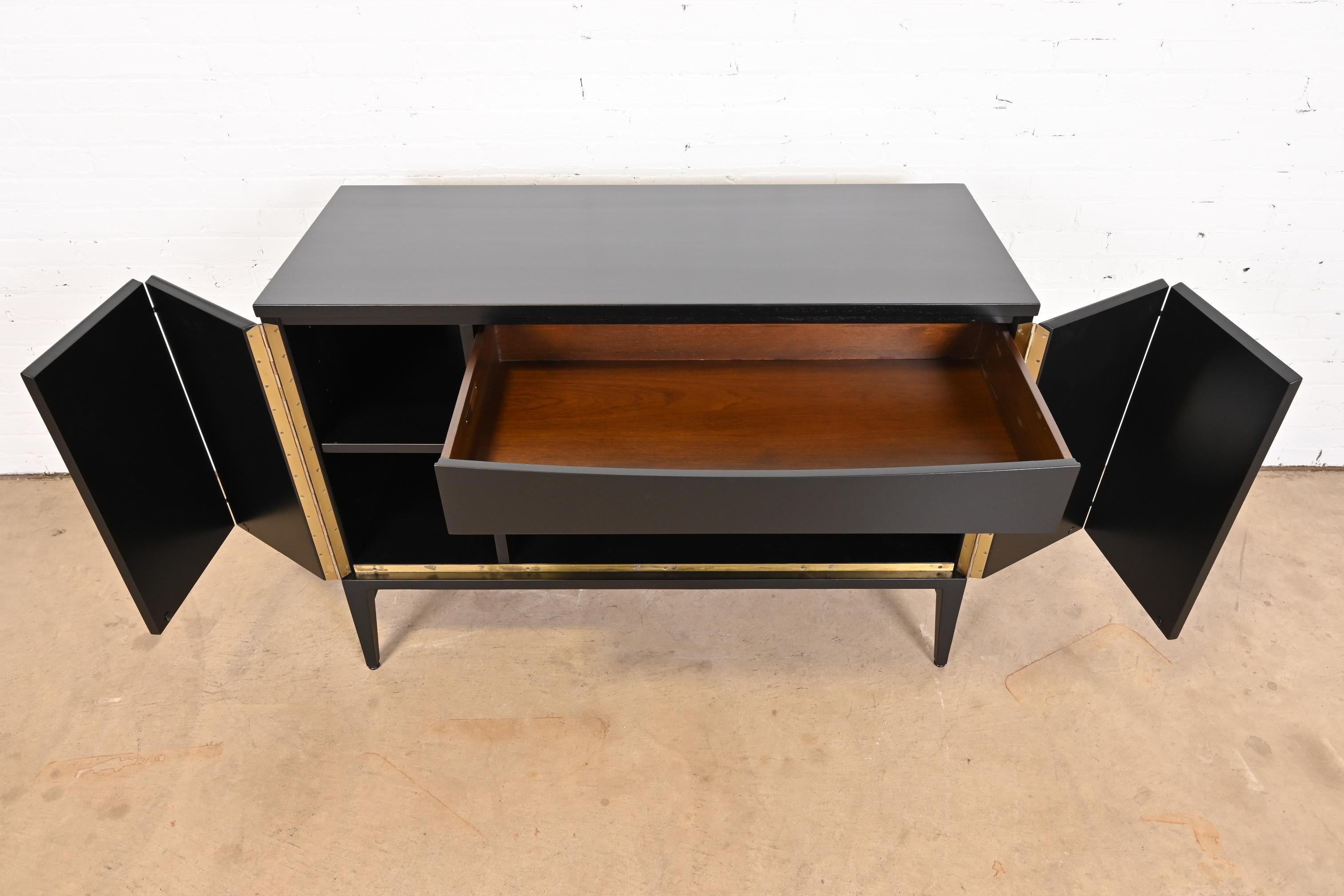 Paul McCobb Irwin Collection Black Lacquered Sideboard or Bar Cabinet 4