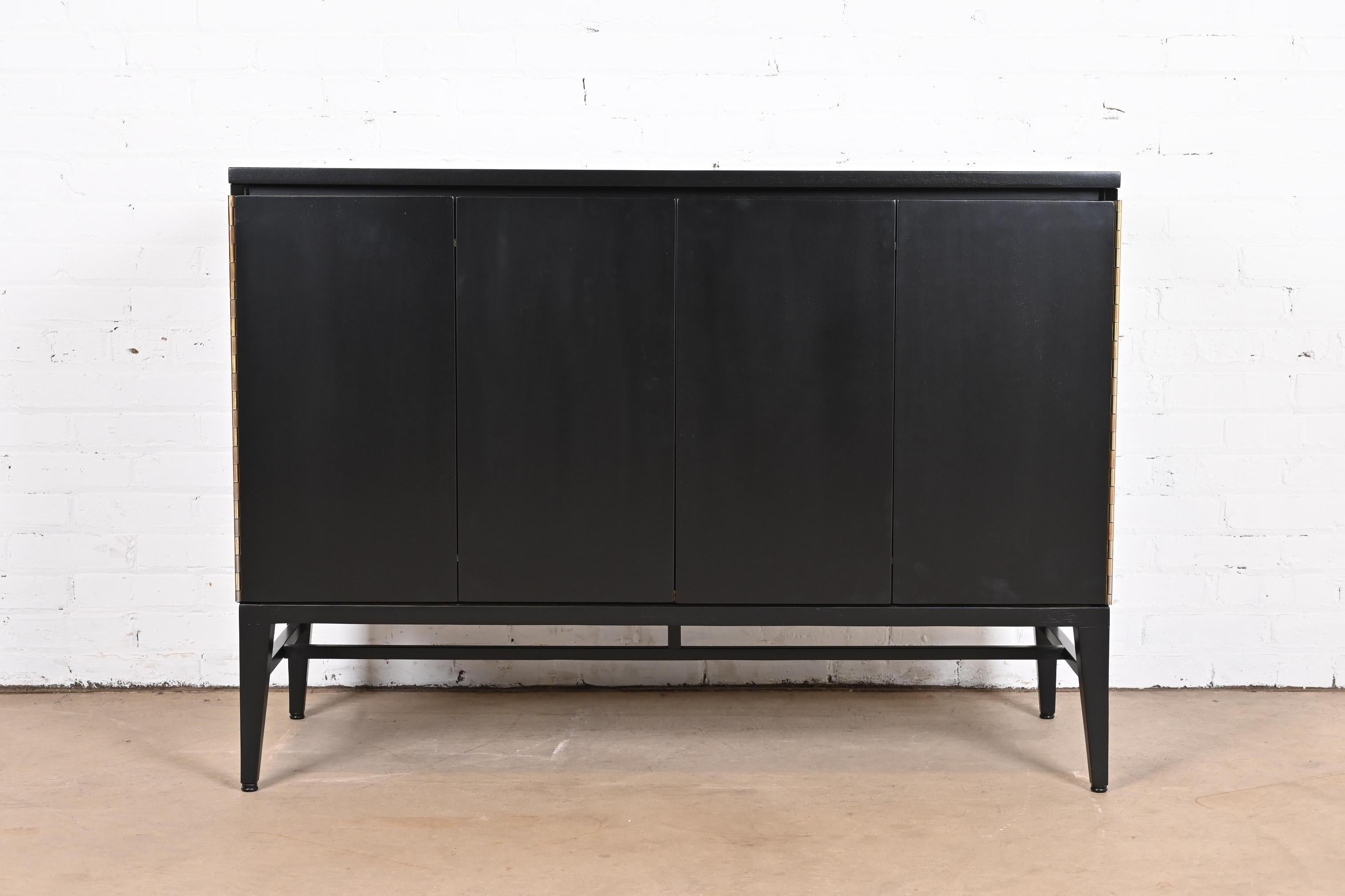 Paul McCobb Irwin Collection Black Lacquered Sideboard or Bar Cabinet In Good Condition In South Bend, IN