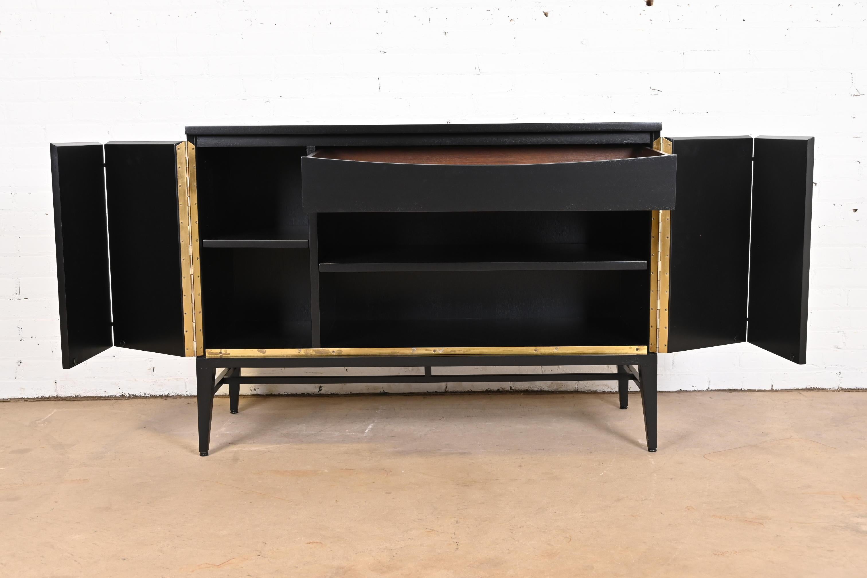 Paul McCobb Irwin Collection Black Lacquered Sideboard or Bar Cabinet 2