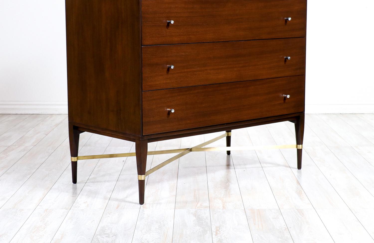 Expertly Restored - Paul McCobb “Irwin Collection” Chest of Drawers For Sale 1