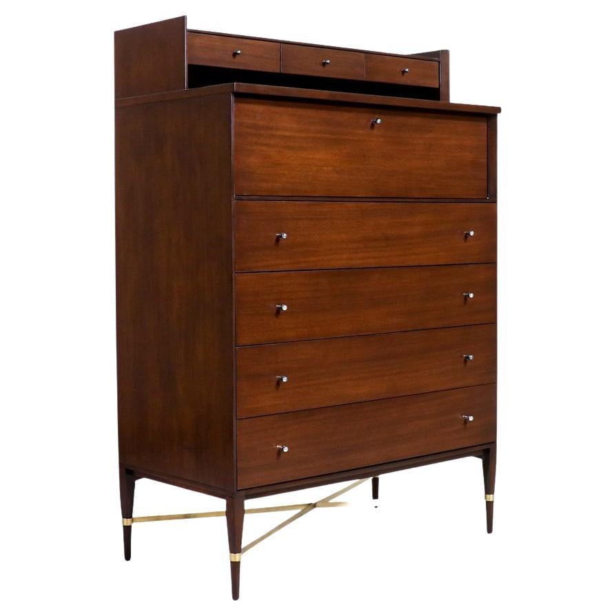 Expertly Restored - Paul McCobb “Irwin Collection” Chest of Drawers For Sale