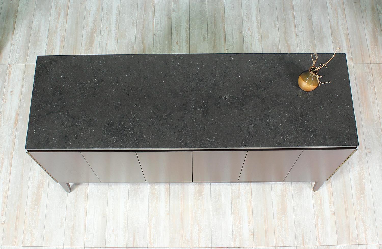 Paul McCobb “Irwin Collection” Credenza with Bi-Folding Doors & Black Marble Top 6