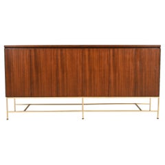 Commode ou crédence en acajou et laiton, collection Paul McCobb Irwin, revernie