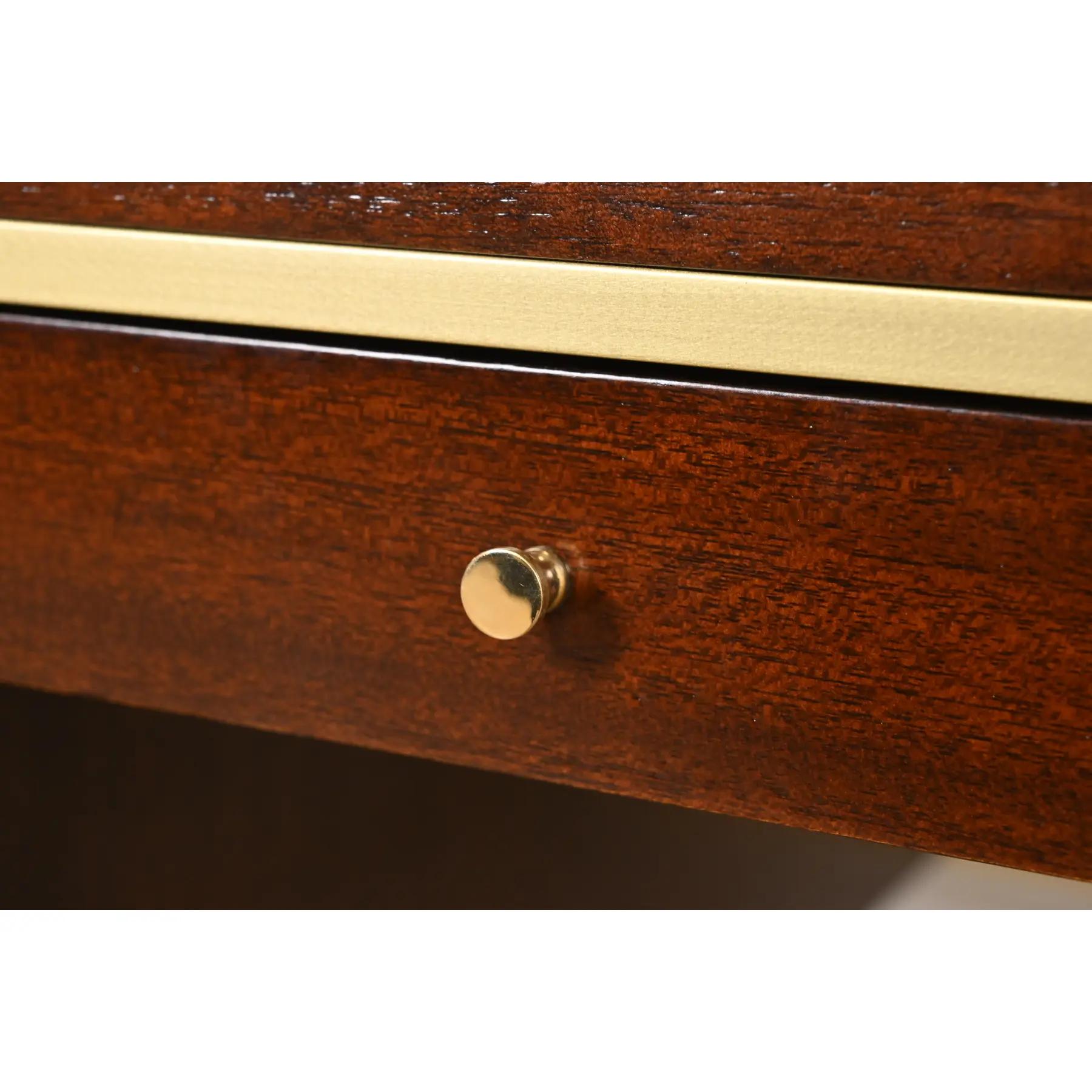 Paul McCobb Irwin Collection Mahogany and Brass Nightstands, Newly Refinished For Sale 2