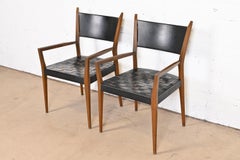 Paul McCobb Irwin Collection Mahagoni und gewebte Ledersessel, Paar