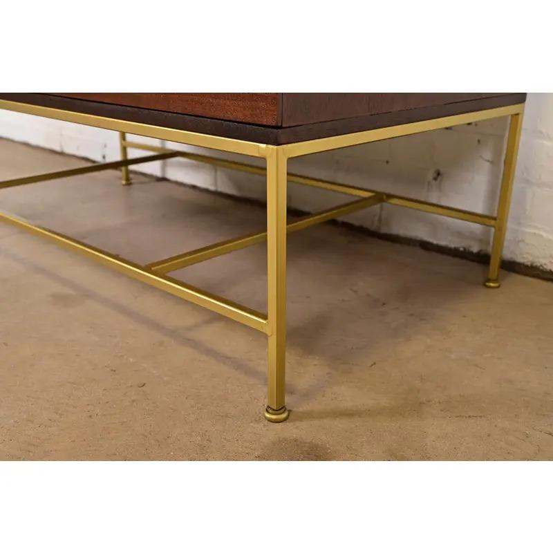 Cassettiera in mogano Paul McCobb Irwin Collection, appena rifinita in vendita 6