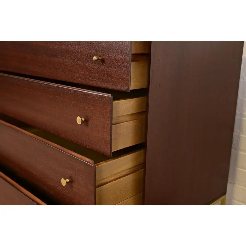 Cassettiera in mogano Paul McCobb Irwin Collection, appena rifinita in vendita 2