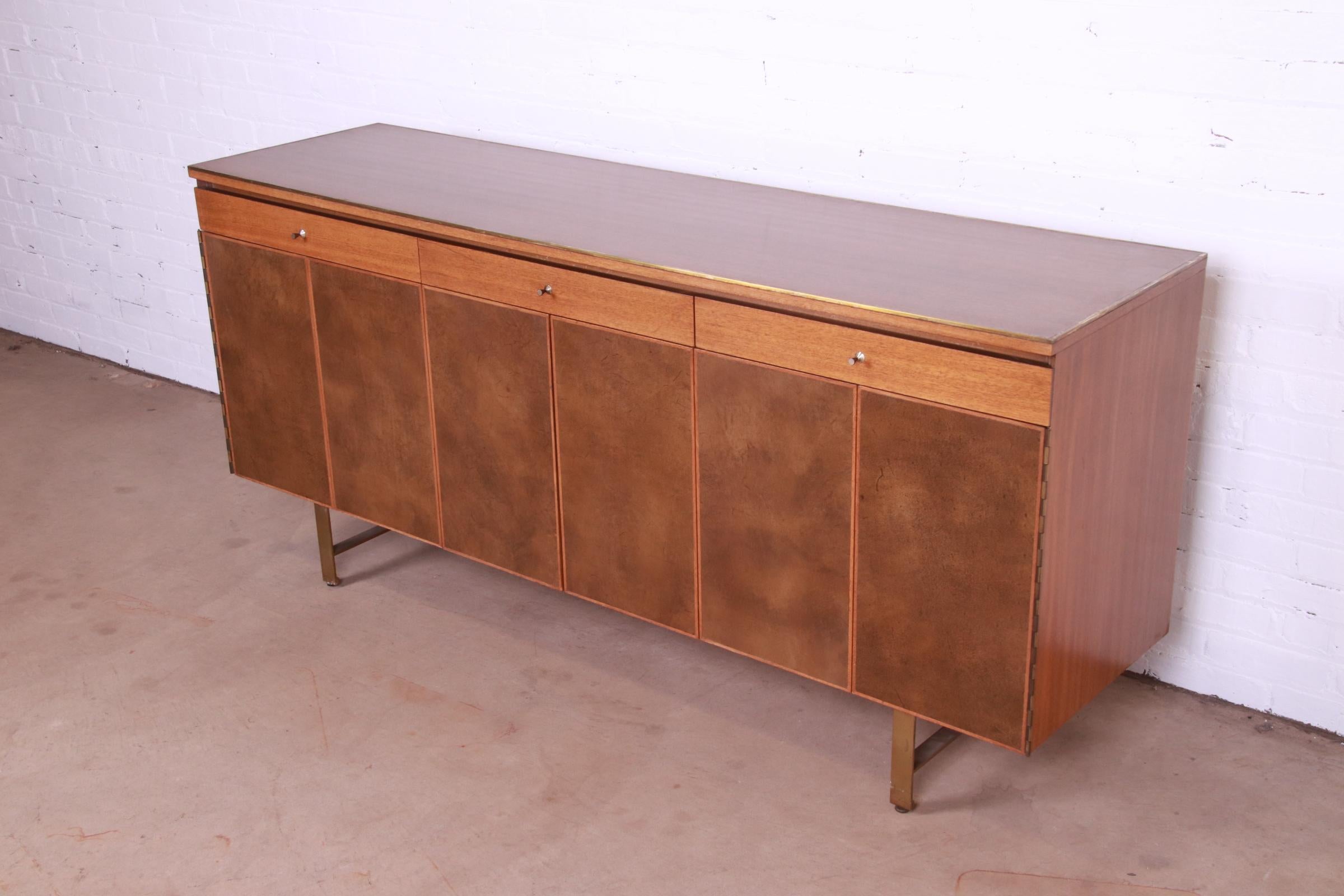Paul McCobb Irwin Collection Mahogany, Leather, and Brass Credenza, 1950s In Good Condition In South Bend, IN