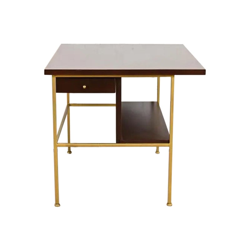 Table de nuit ou d
appoint de la Collection IRWIN de Paul McCobb, nouvellement revernie