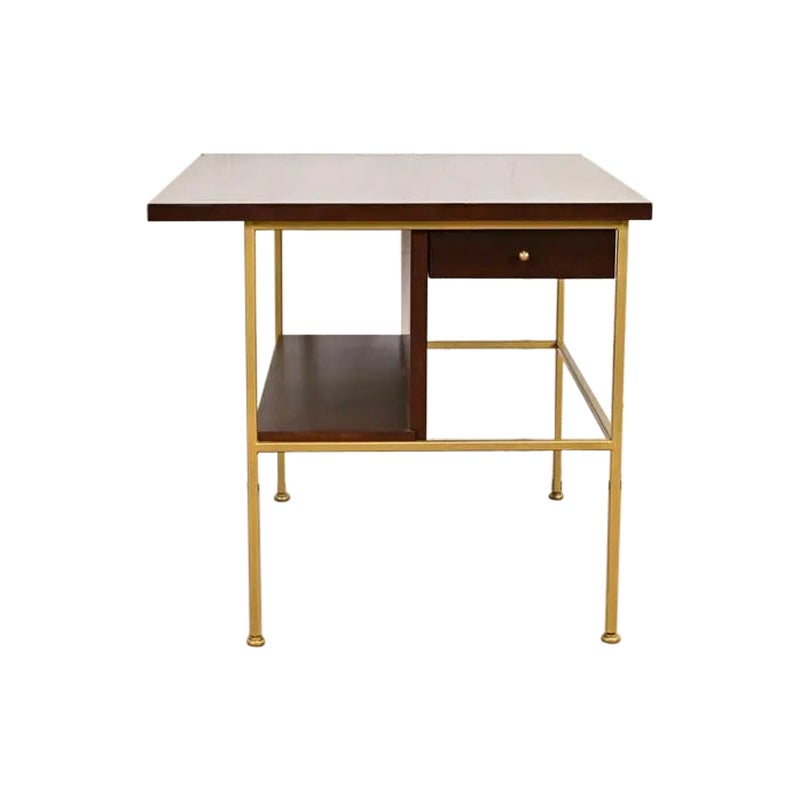 Table de nuit ou d
appoint de la Collection IRWIN de Paul McCobb, nouvellement revernie