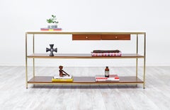 Paul McCobb "Irwin Collection" Vitrolite Glas & Messing Konsolentisch für Calvin