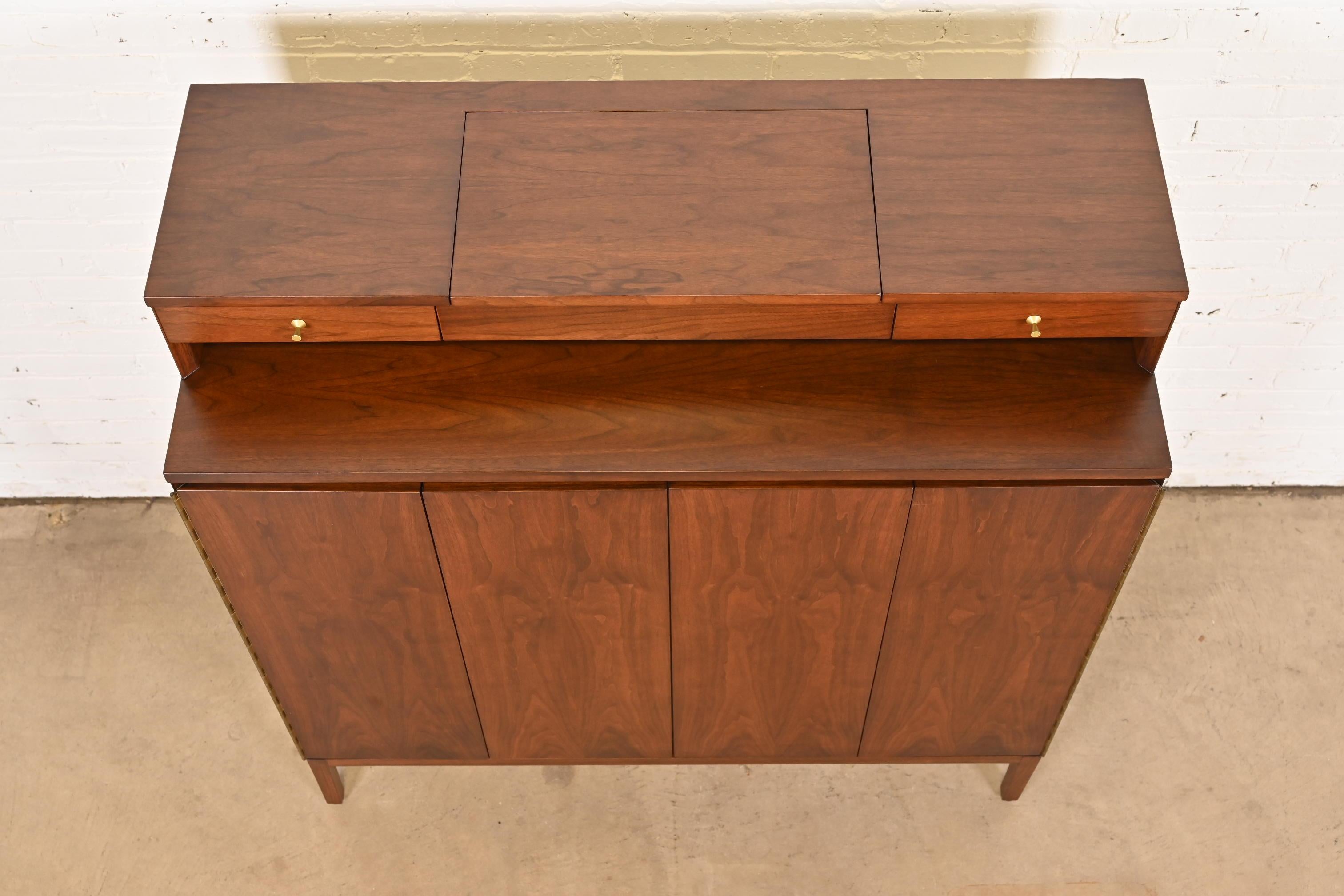 Paul McCobb Irwin Collection Walnut Gentleman's Chest, Newly Refinished For Sale 5