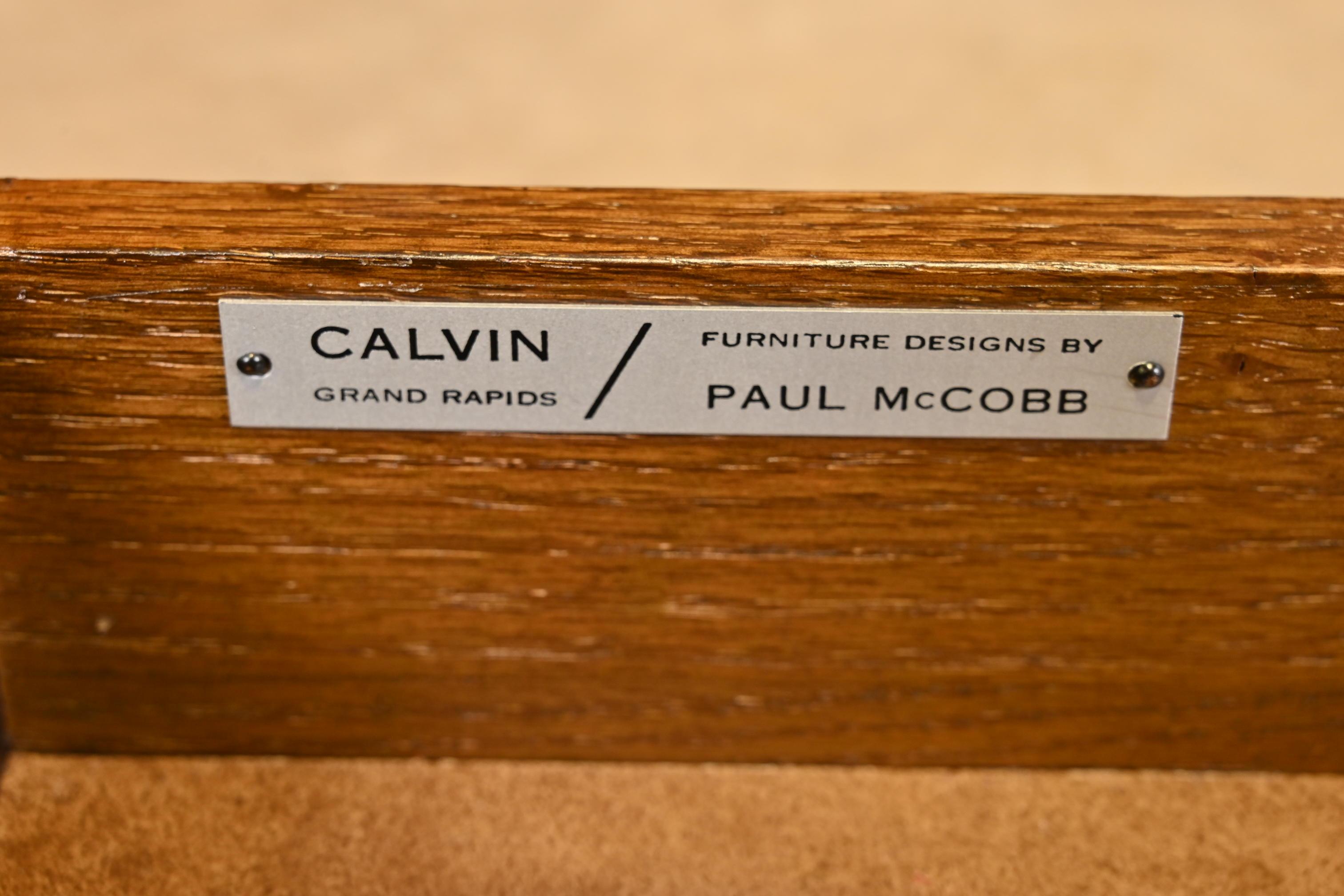 Paul McCobb Irwin Collection Walnut Gentleman's Chest, Newly Refinished For Sale 8