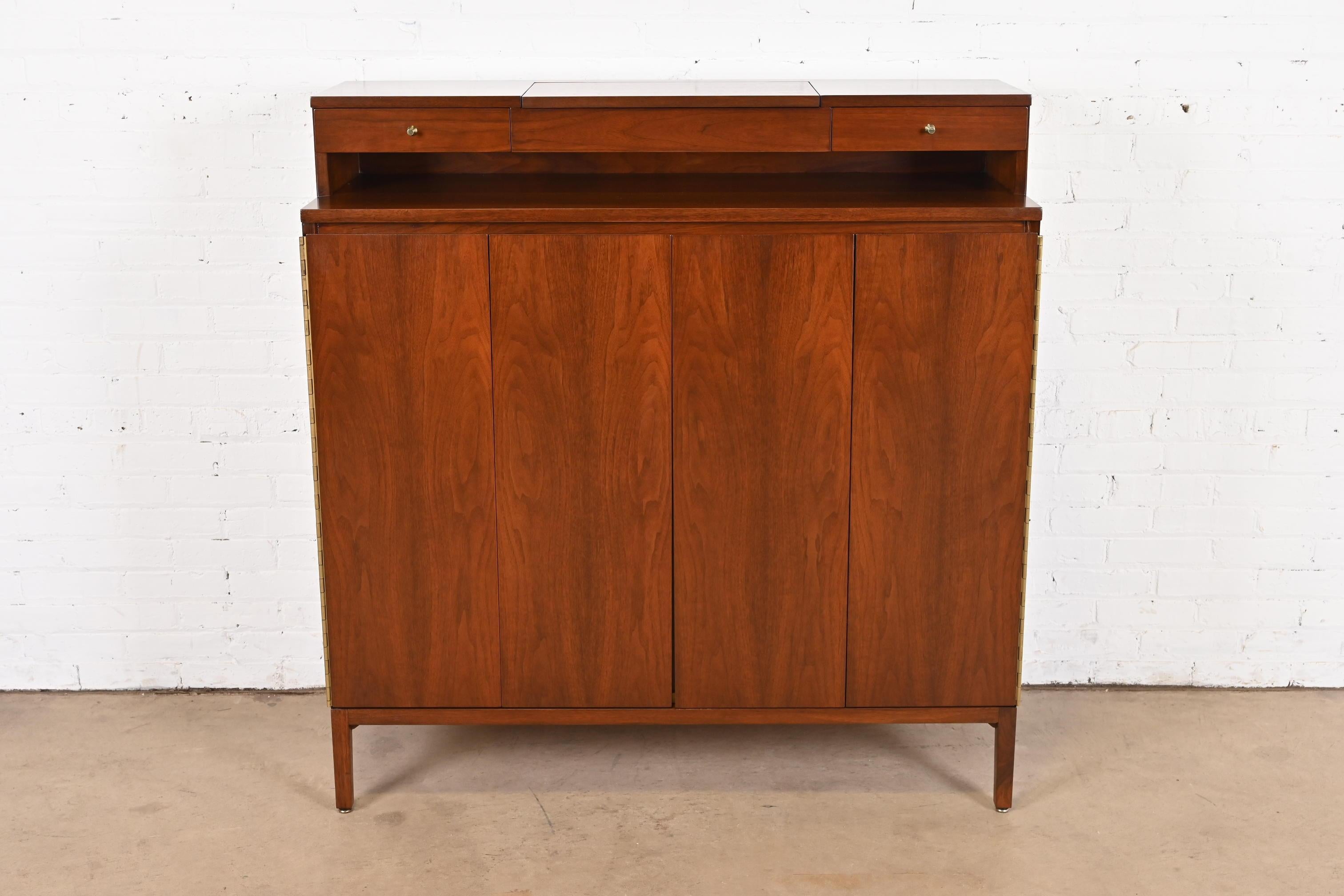 Mid-Century Modern Paul McCobb Irwin Collection Walnut Gentleman's Chest, Newly Refinished For Sale